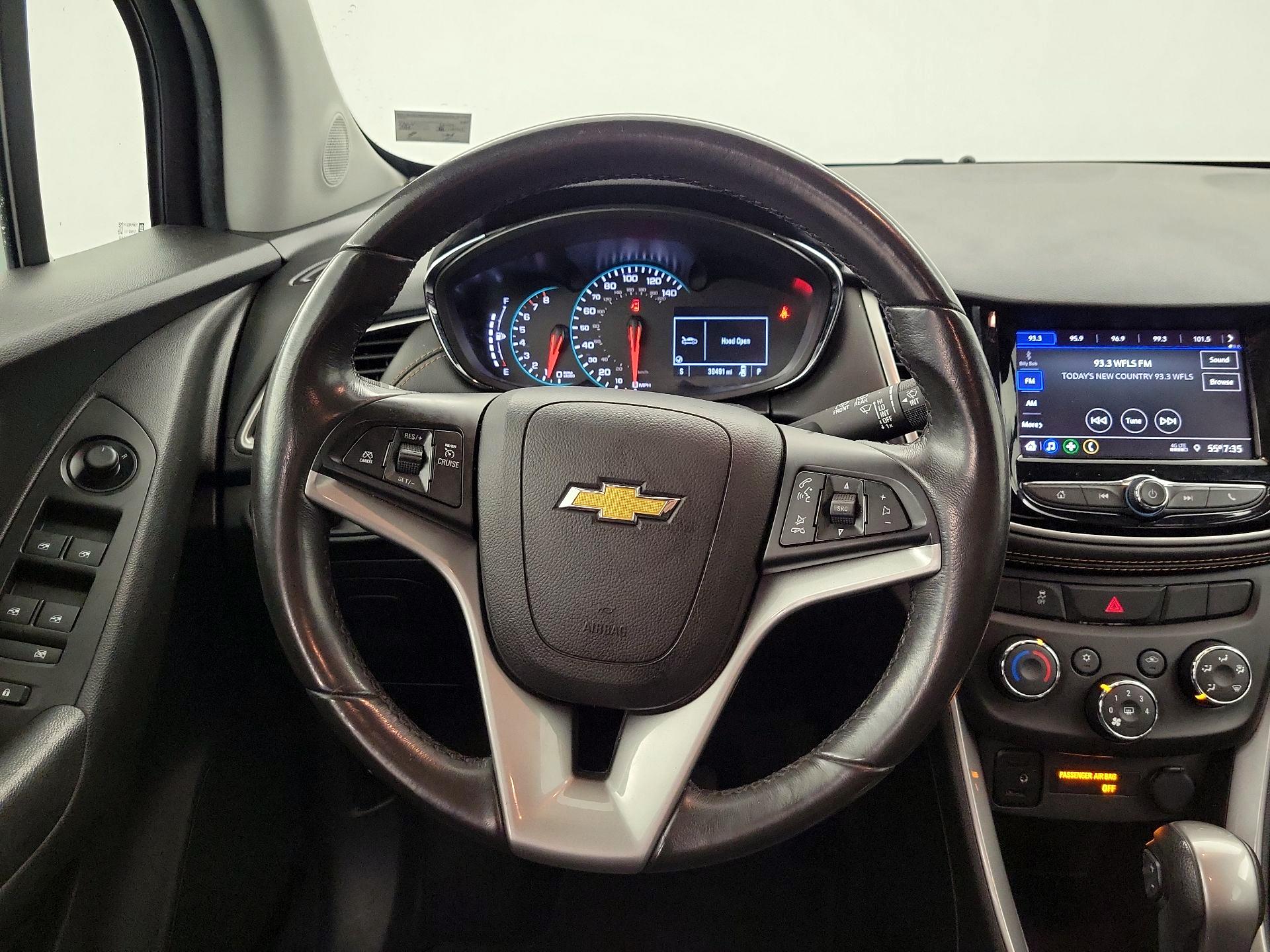 Thumbnail: 2022 Chevrolet Trax - 10