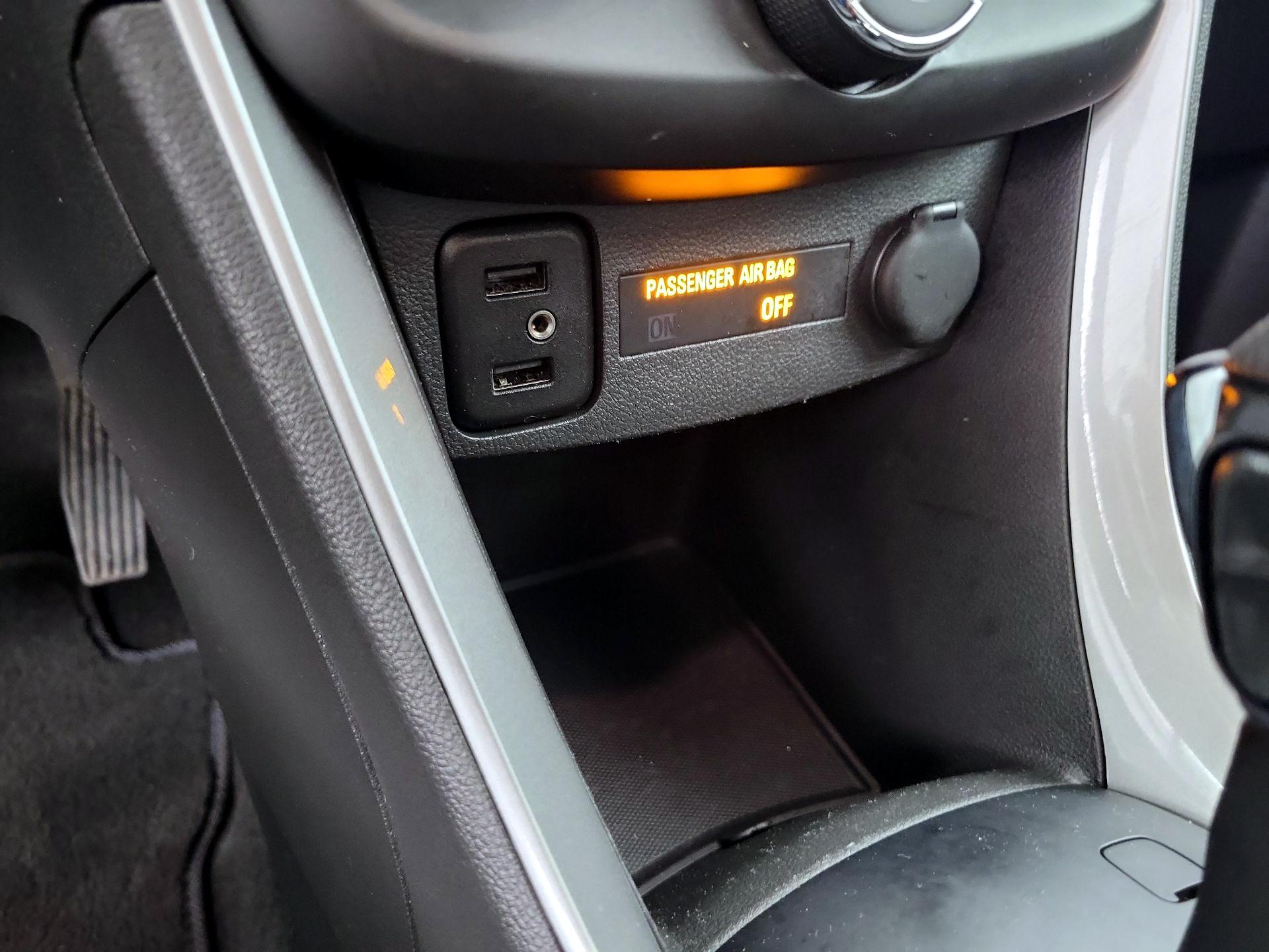 Thumbnail: 2022 Chevrolet Trax - 18