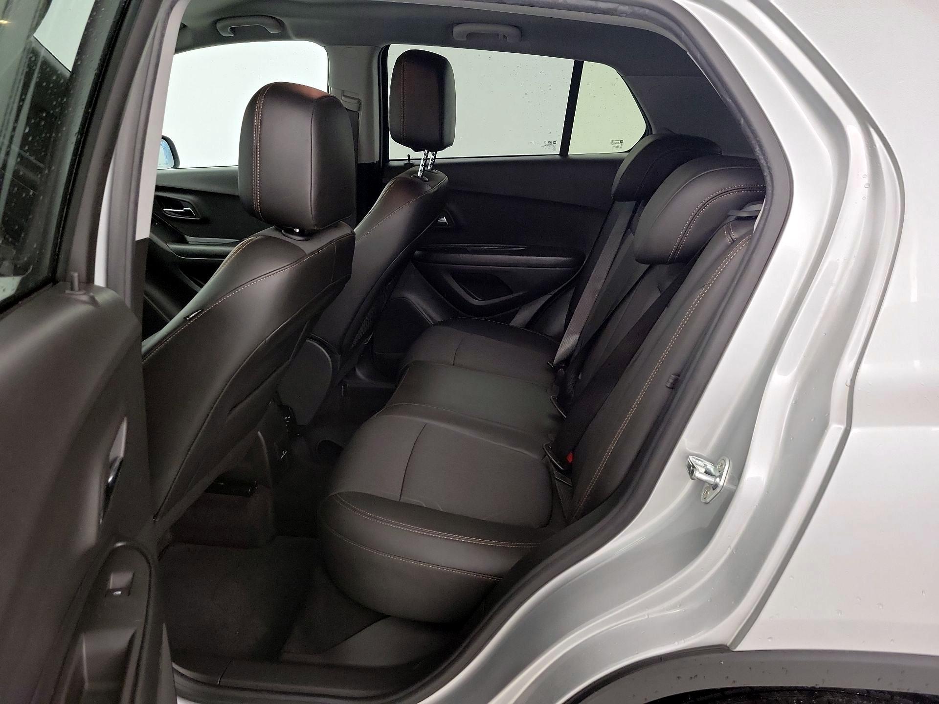Thumbnail: 2022 Chevrolet Trax - 19