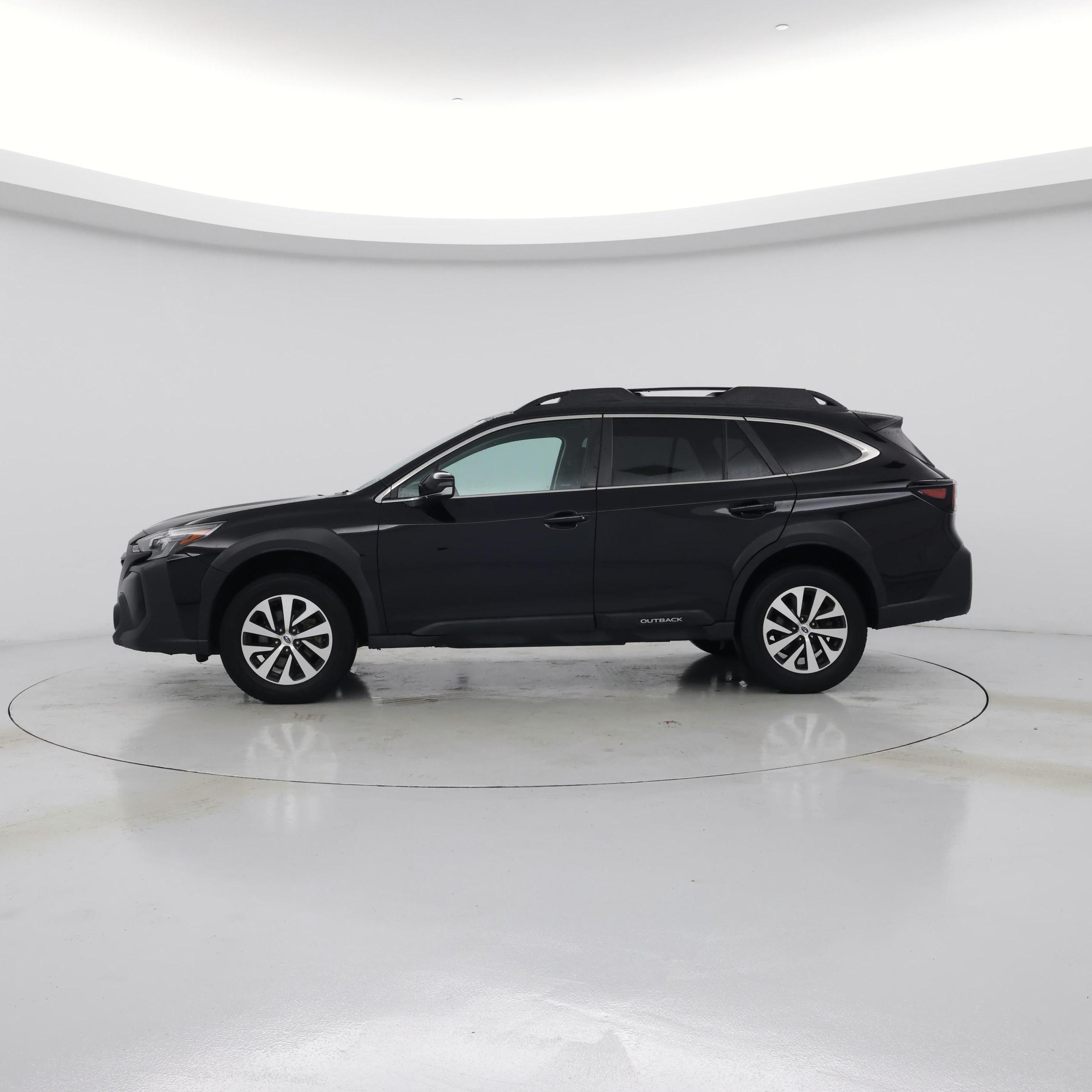 Thumbnail: 2023 Subaru Outback - 3