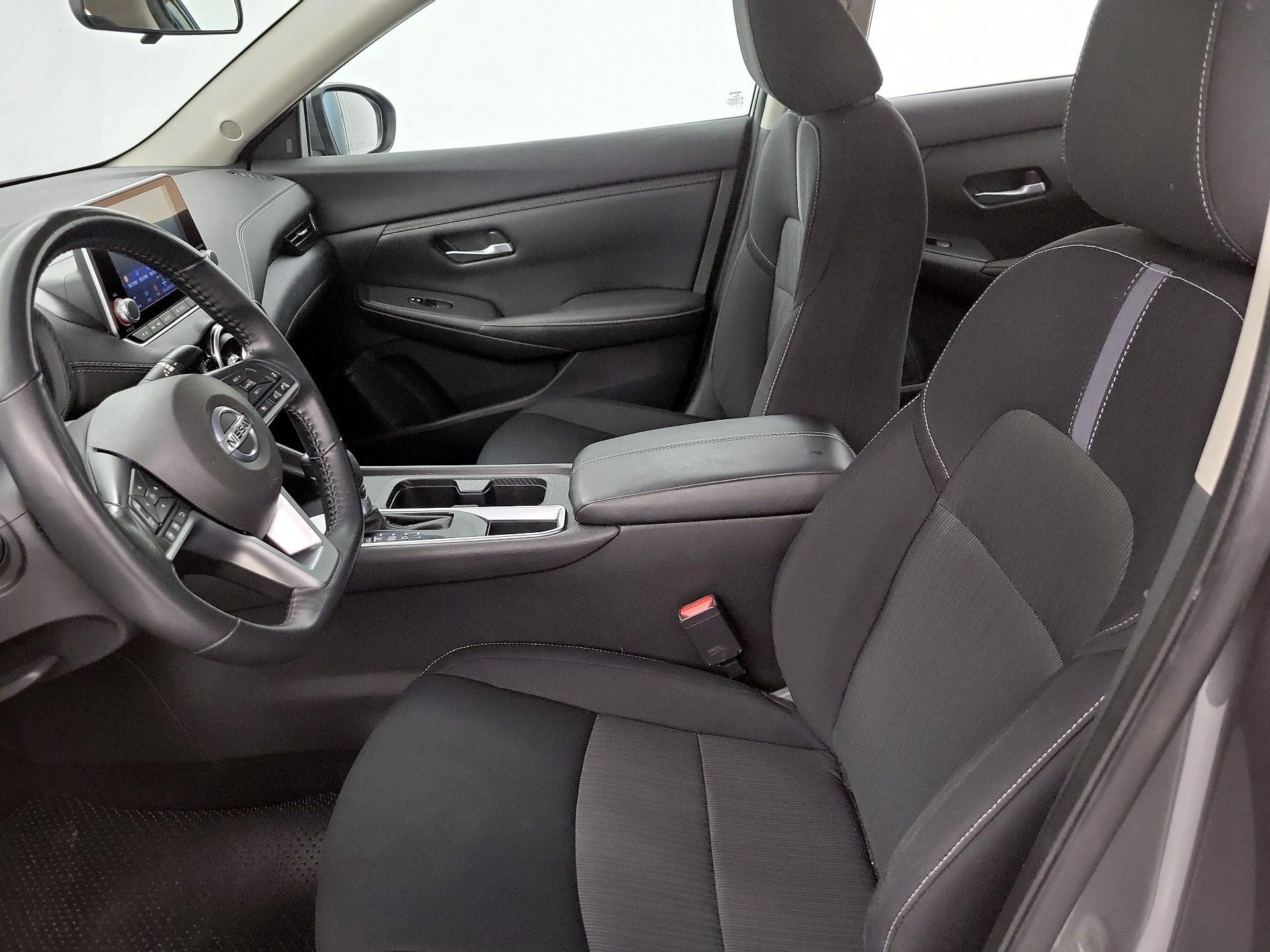 Thumbnail: 2022 Nissan Sentra - 11