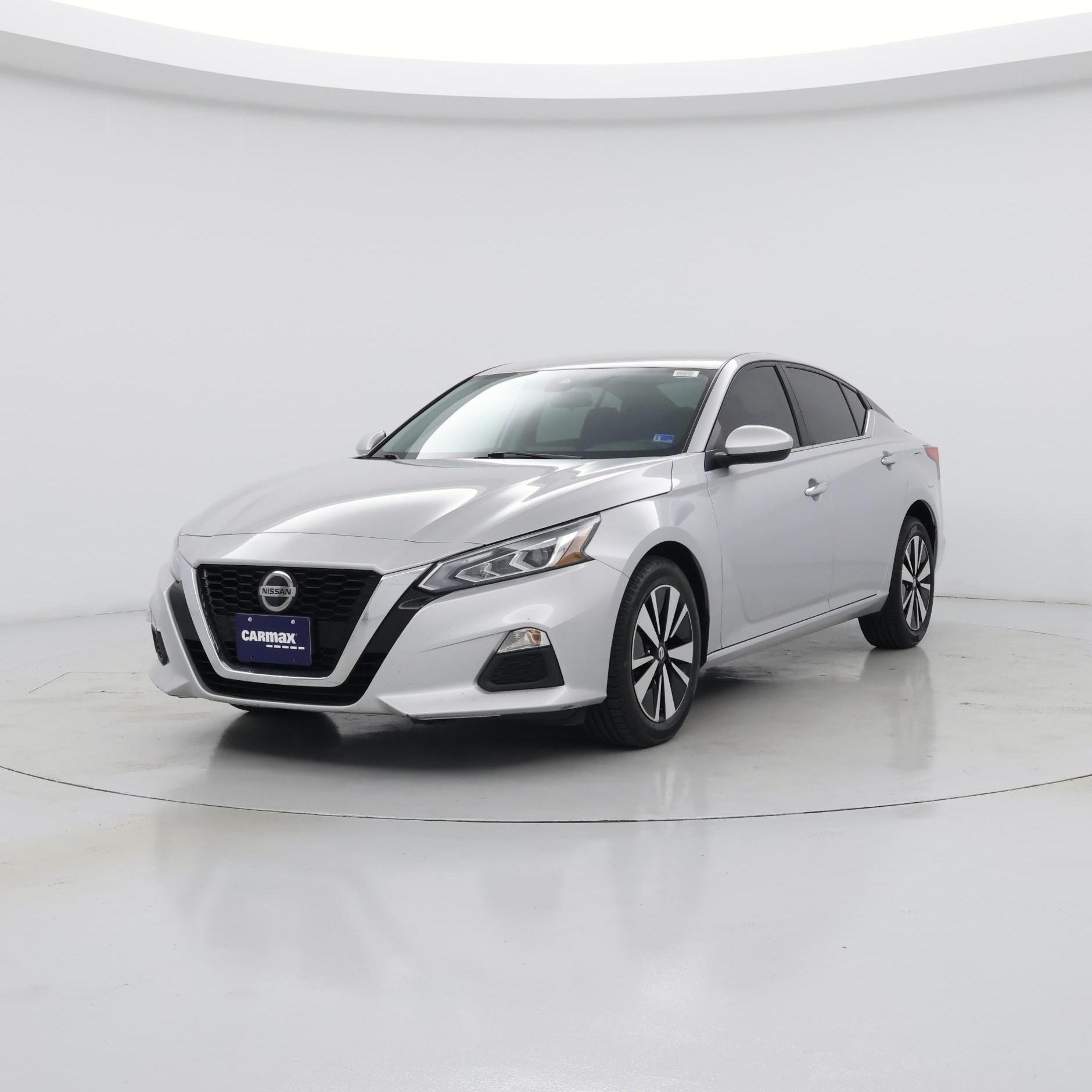 Thumbnail: 2022 Nissan Altima - 4