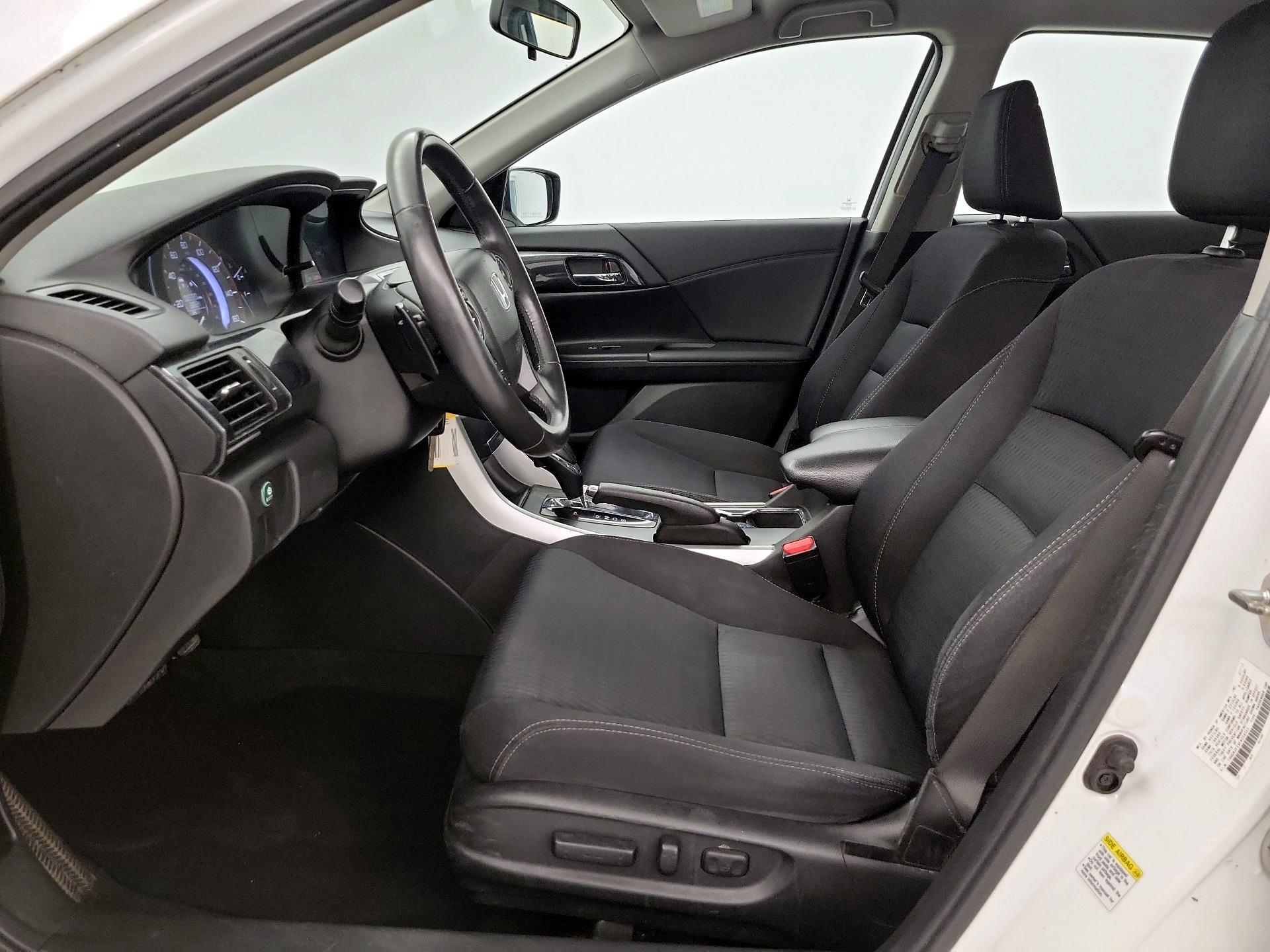 Thumbnail: 2015 Honda Accord - 11