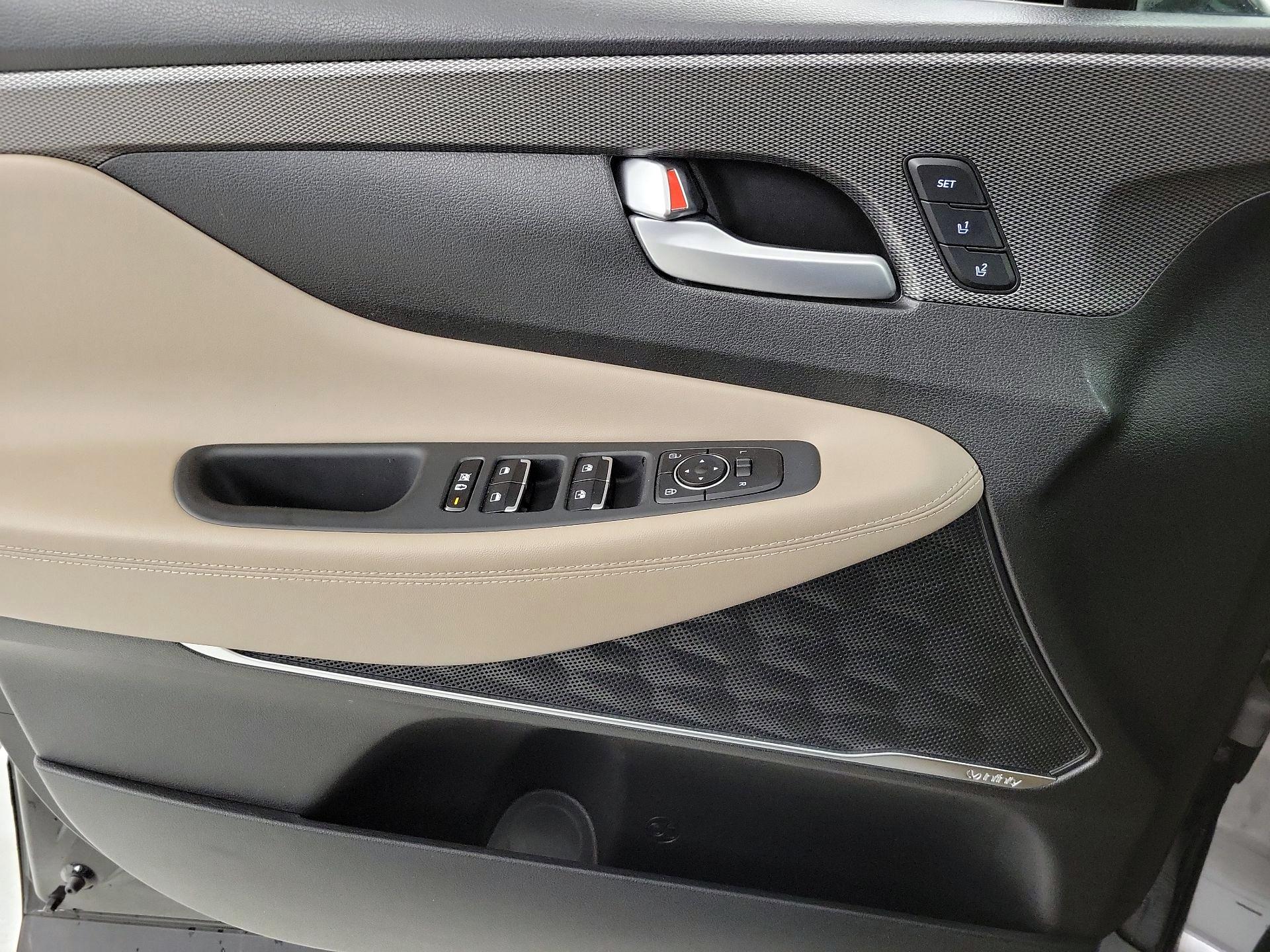 Thumbnail: 2019 Hyundai Santa Fe - 12
