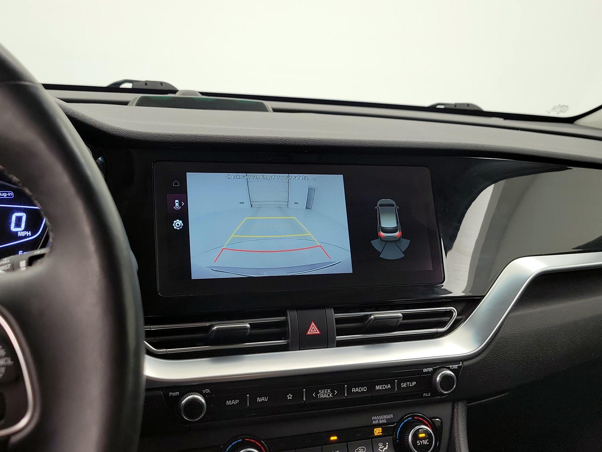 Thumbnail: 2022 Kia Niro - 15