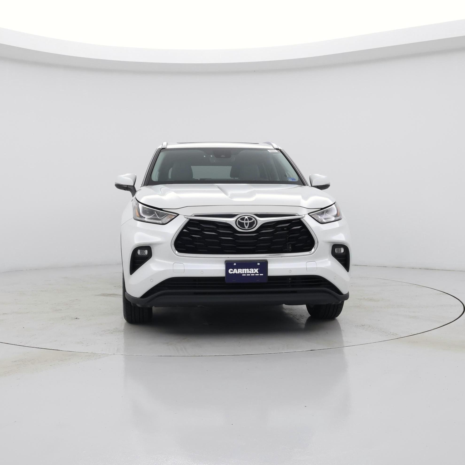 Thumbnail: 2023 Toyota Highlander - 5