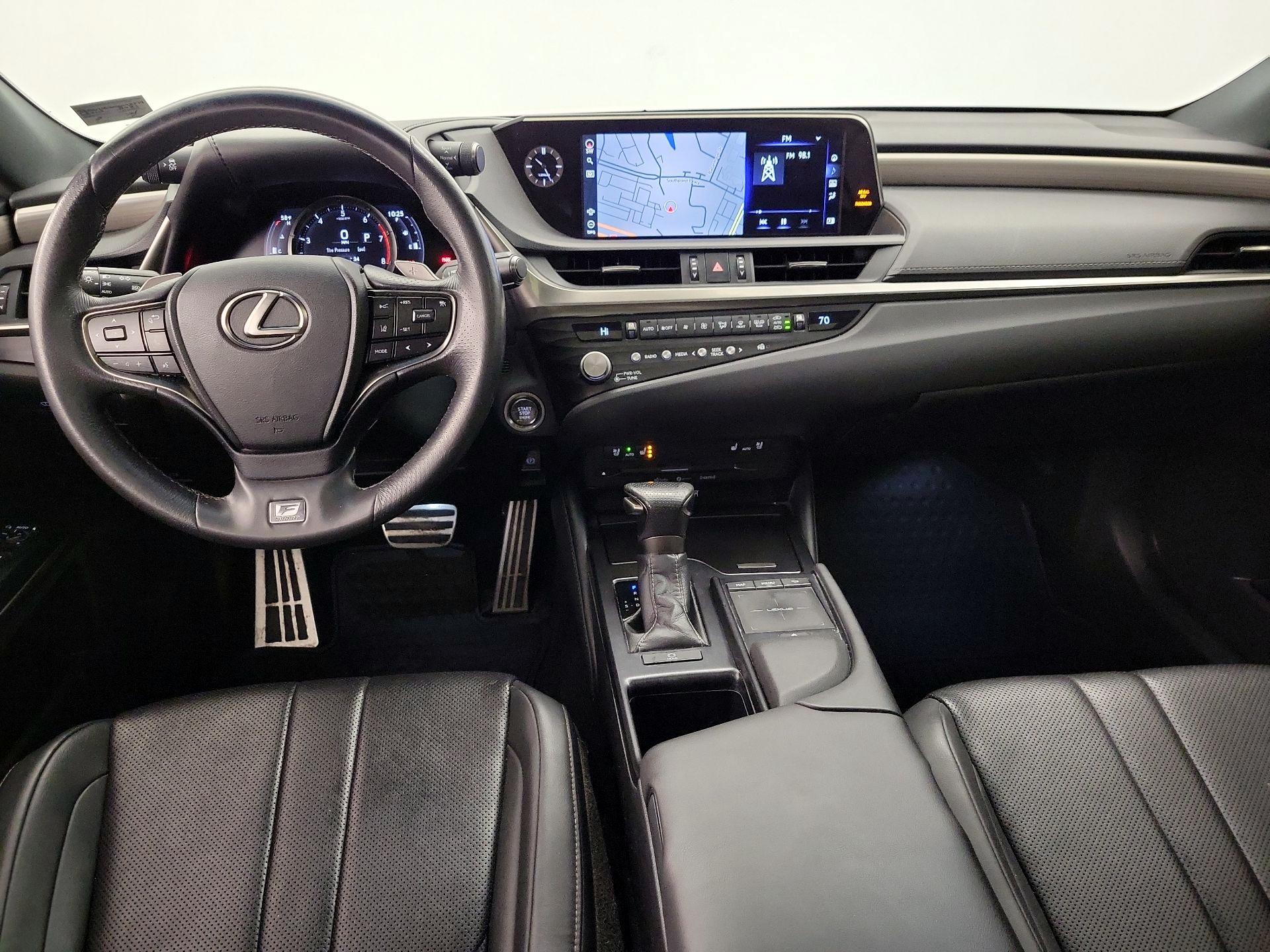 Thumbnail: 2021 Lexus ES - 9