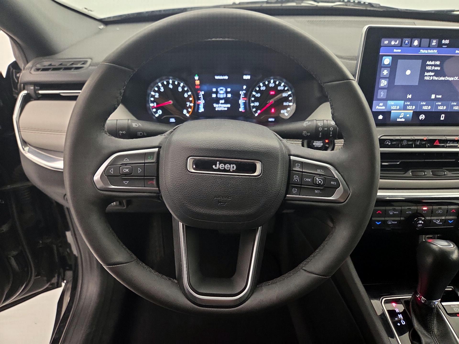 Thumbnail: 2023 Jeep Compass - 10
