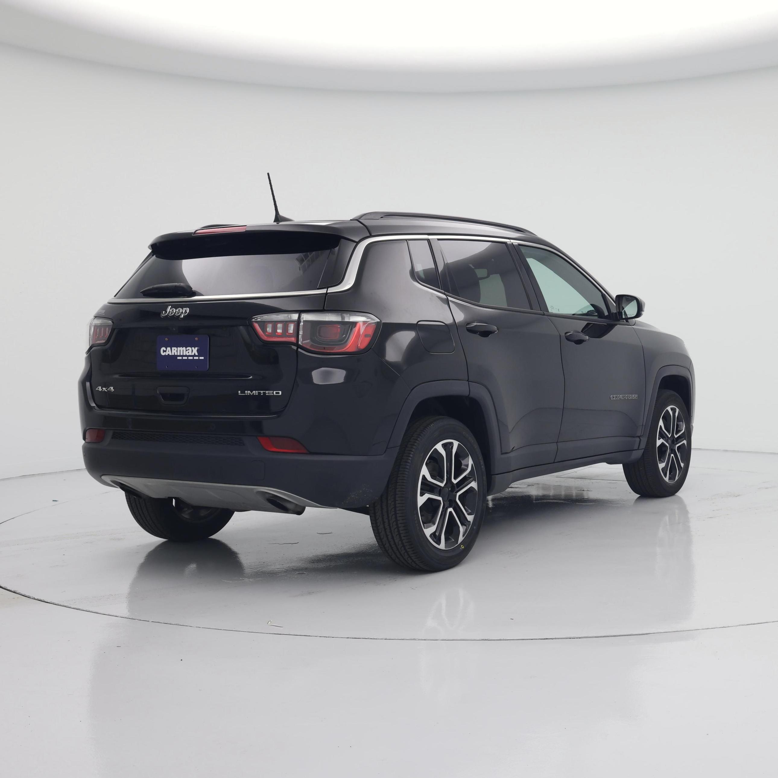 Thumbnail: 2023 Jeep Compass - 8