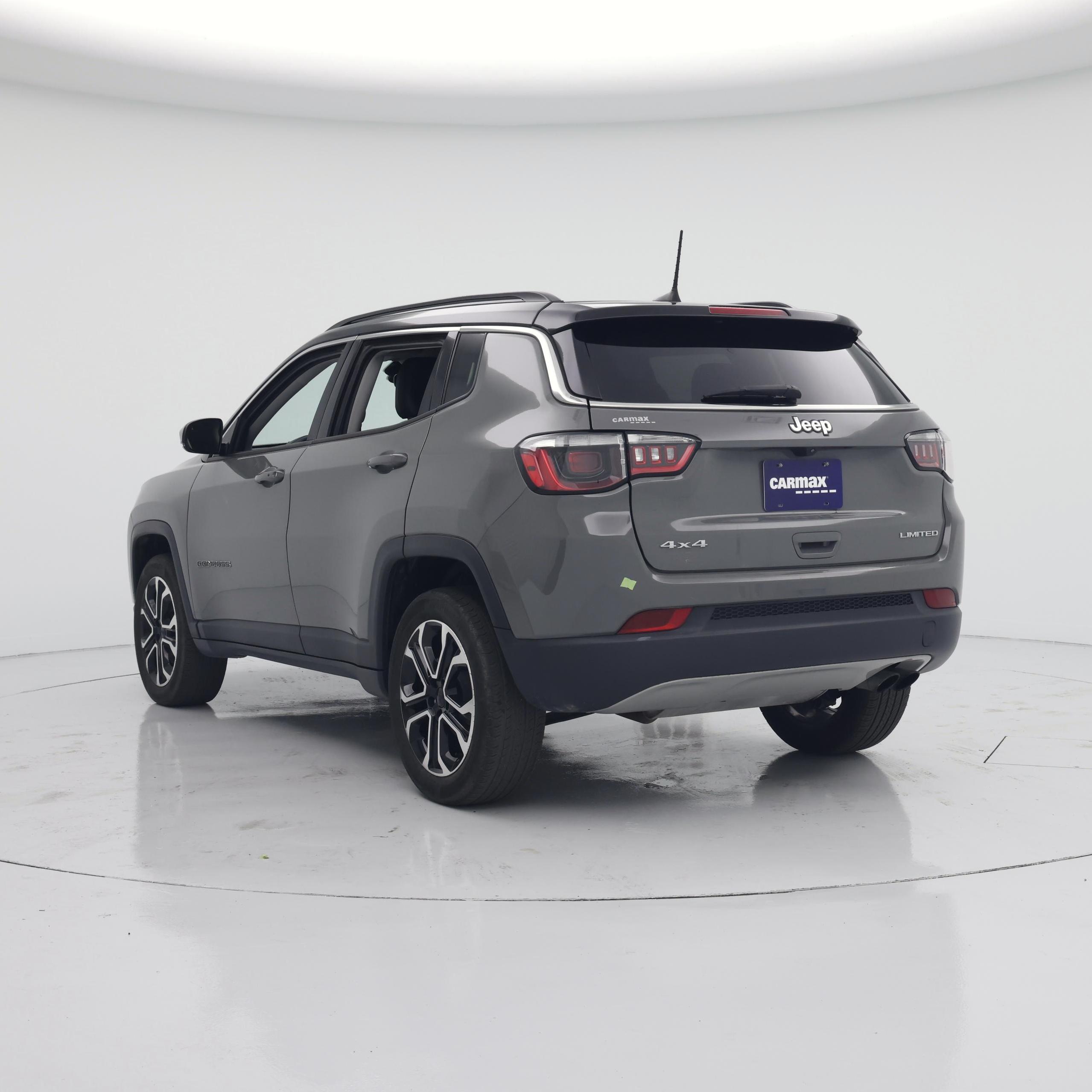 Thumbnail: 2022 Jeep Compass - 2