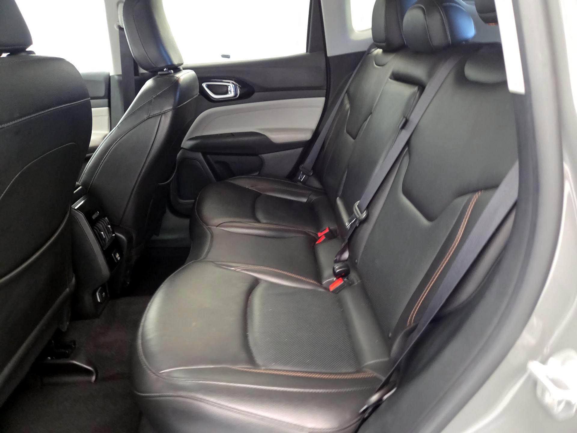 Thumbnail: 2022 Jeep Compass - 19
