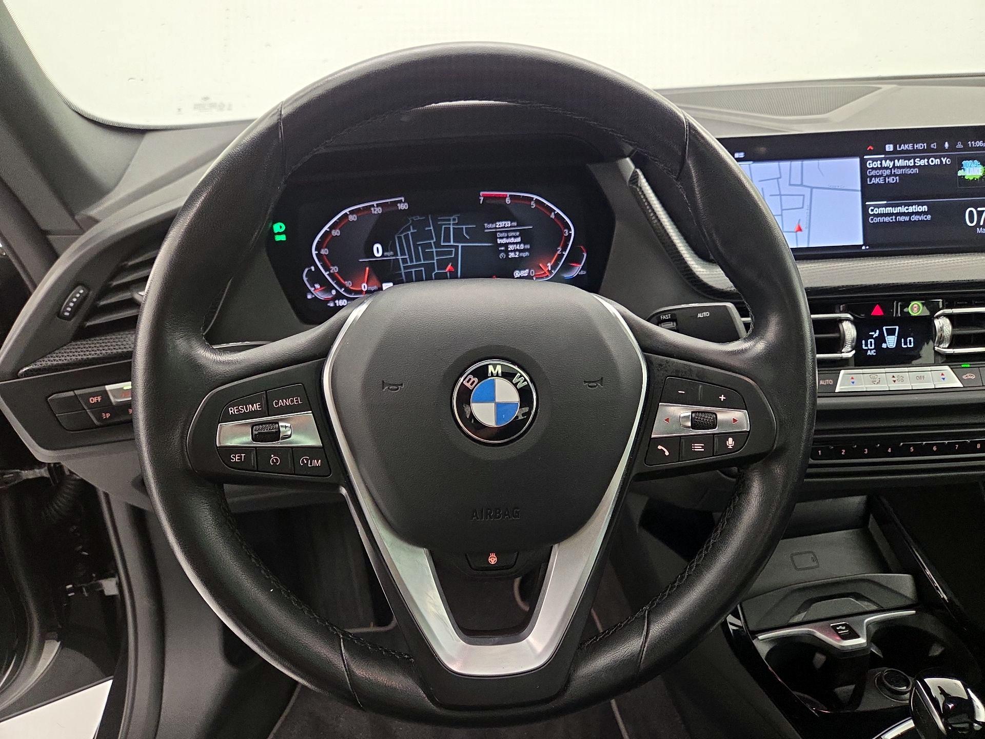 Thumbnail: 2023 BMW 2 Series - 10