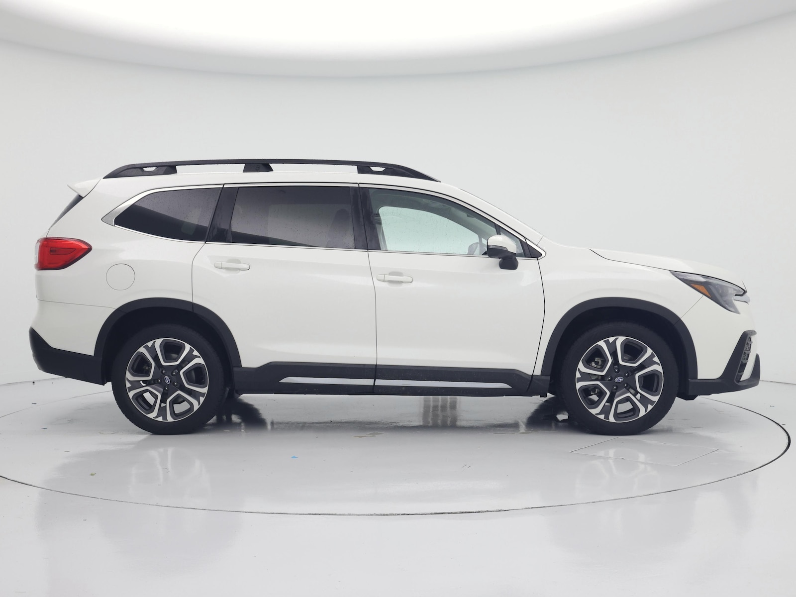 2023 Subaru Ascent Limited - Photo 8