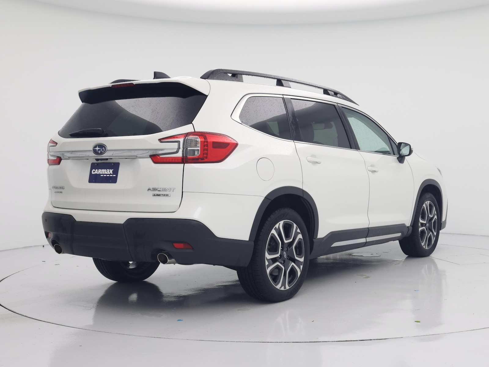 2023 Subaru Ascent Limited - Photo 9