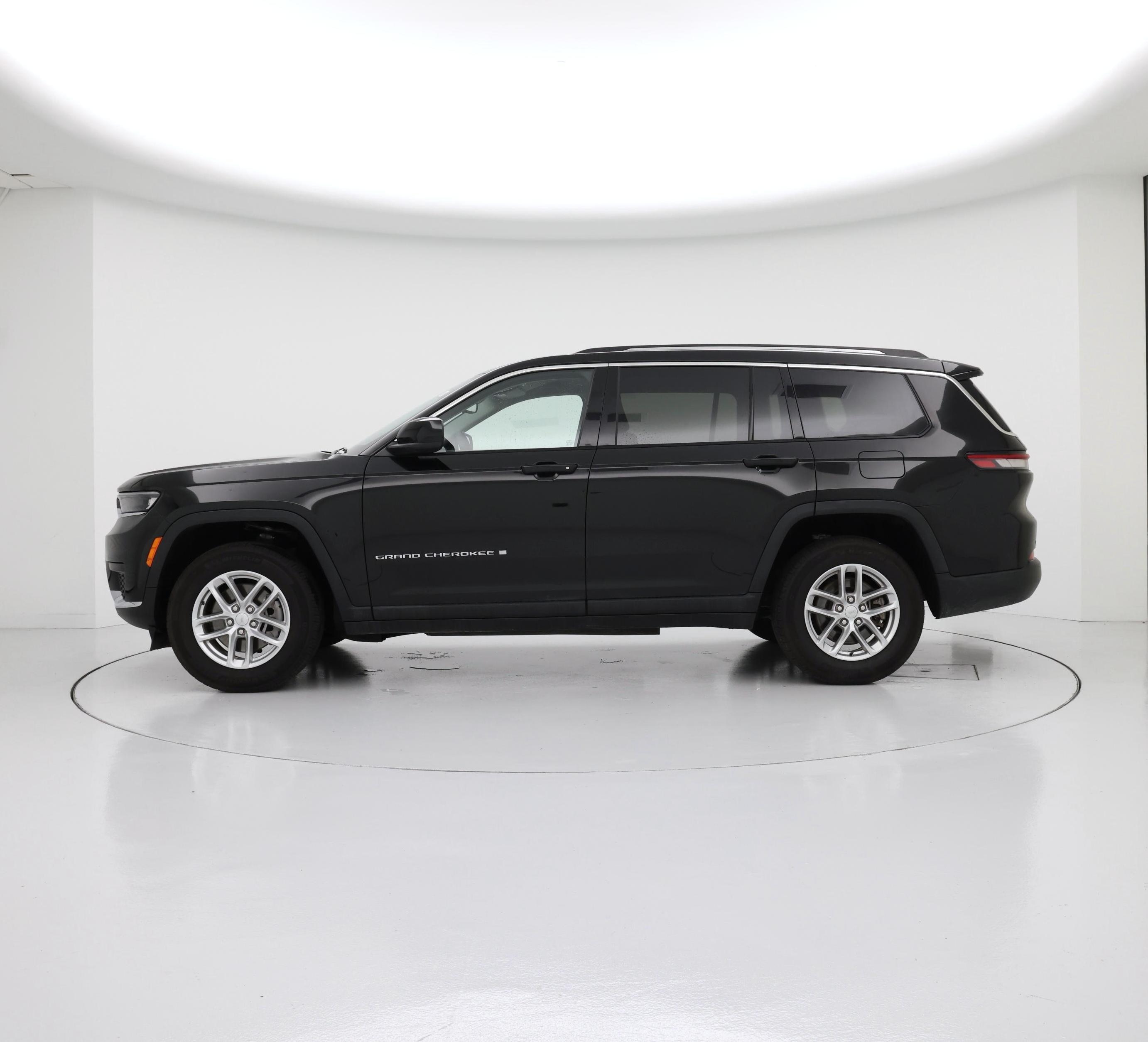 Thumbnail: 2023 Jeep Grand Cherokee L - 3