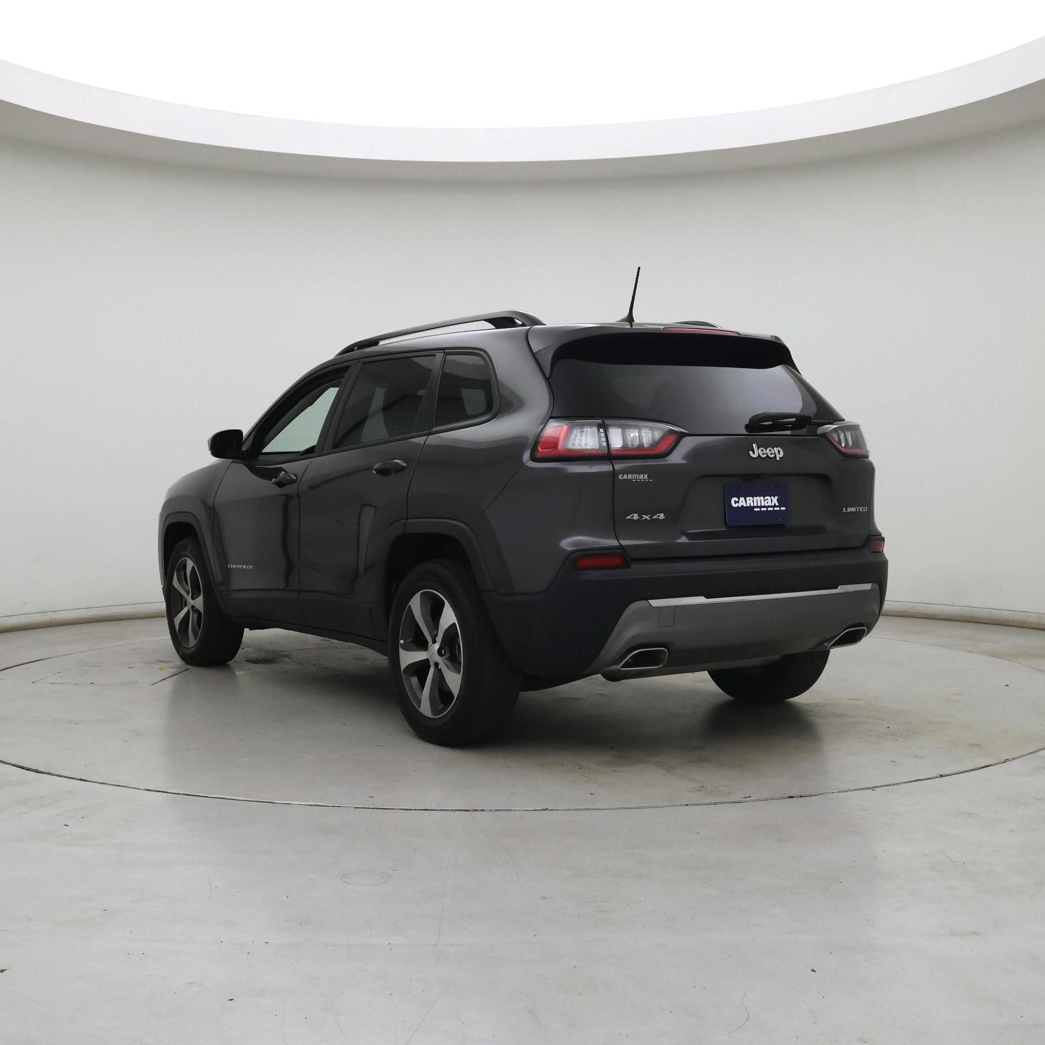 Thumbnail: 2022 Jeep Cherokee - 2