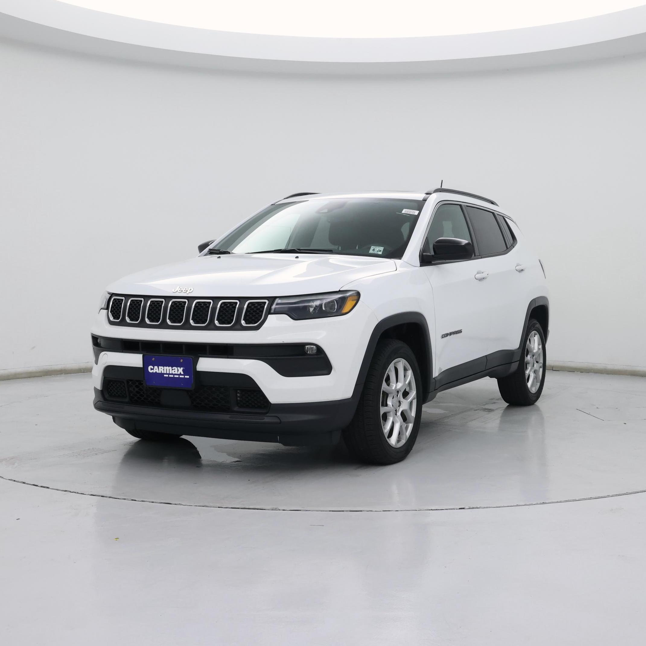 Thumbnail: 2023 Jeep Compass - 4