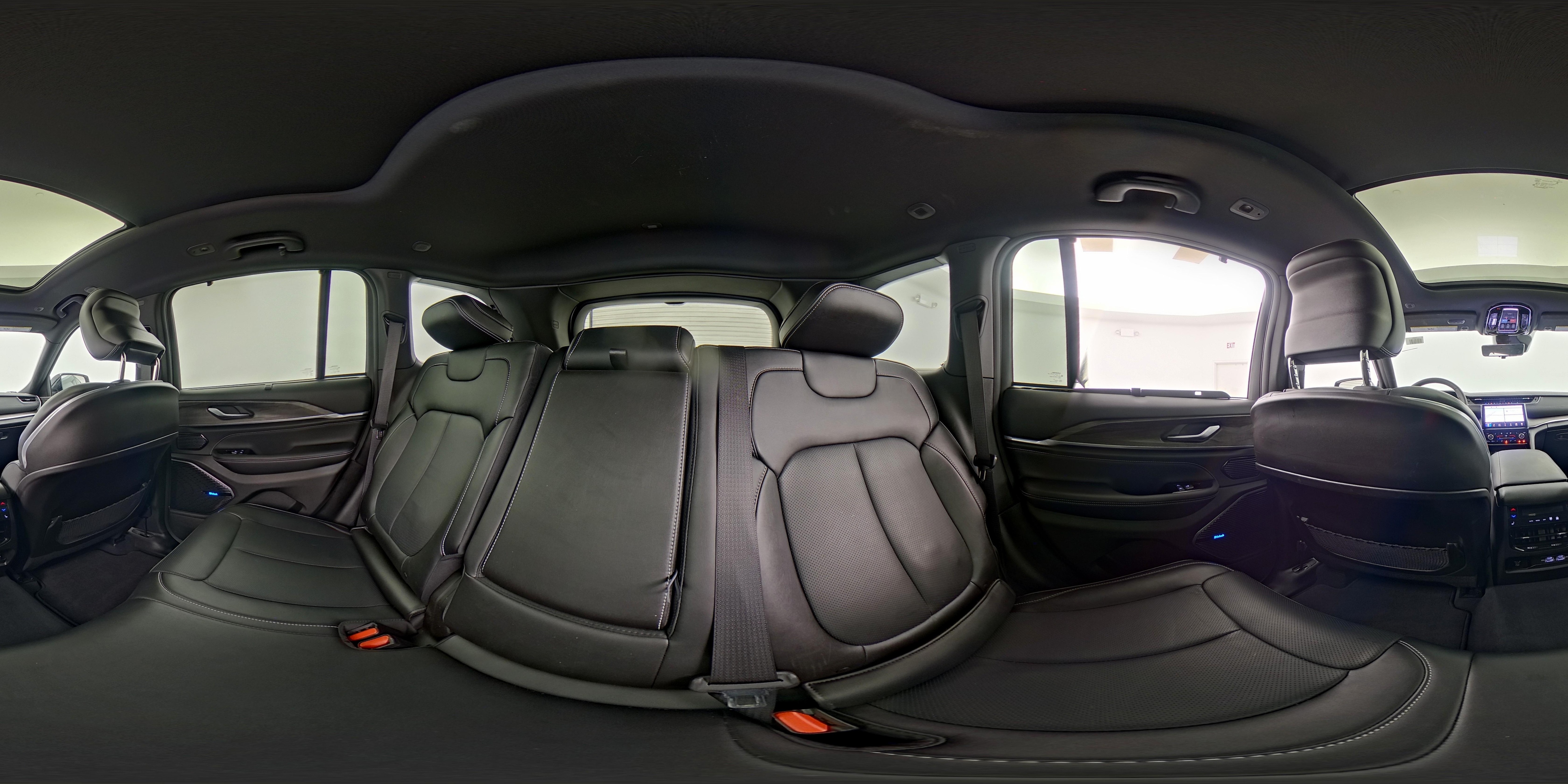 2023 Jeep Grand Cherokee Overland 4xe - Photo 27