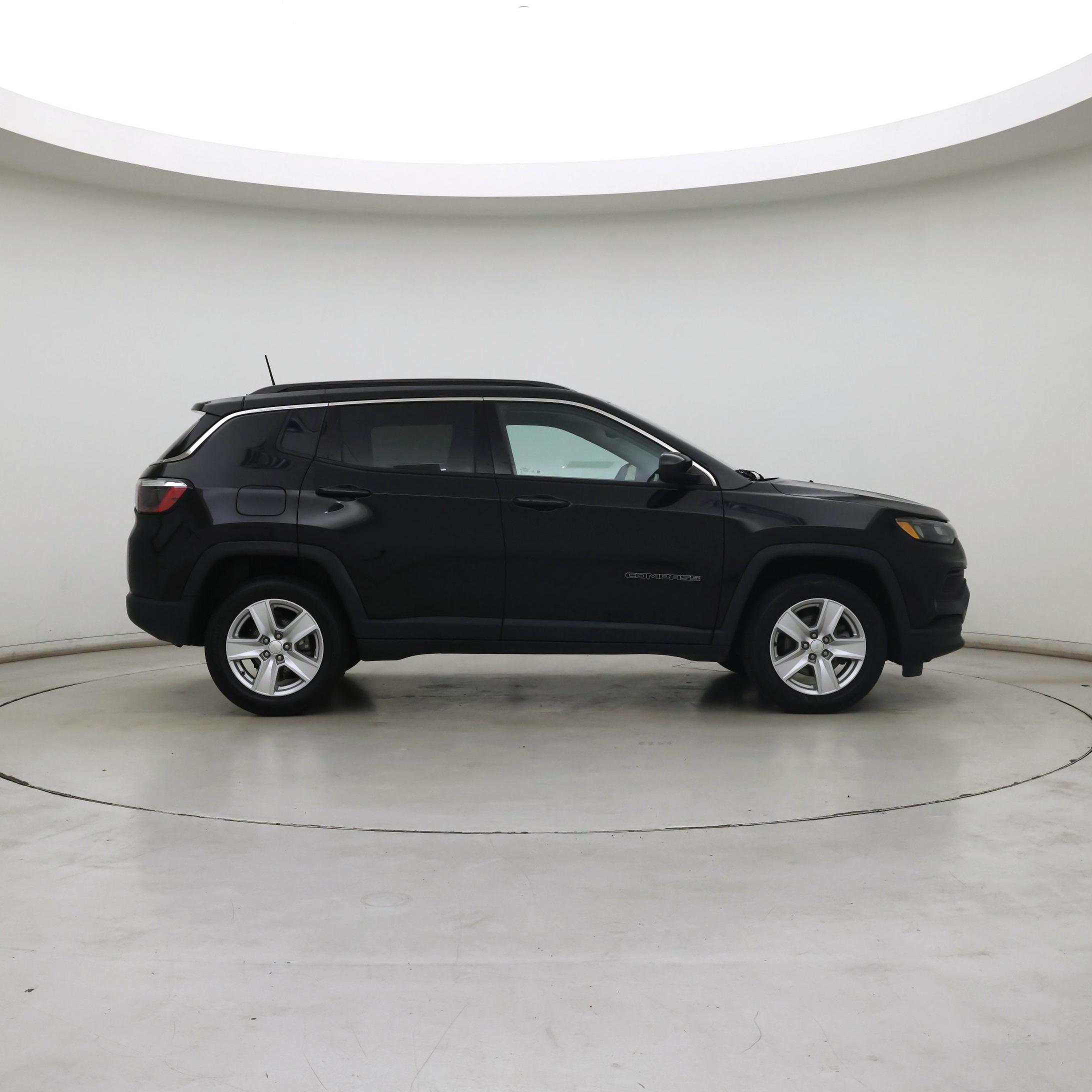 Thumbnail: 2022 Jeep Compass - 7