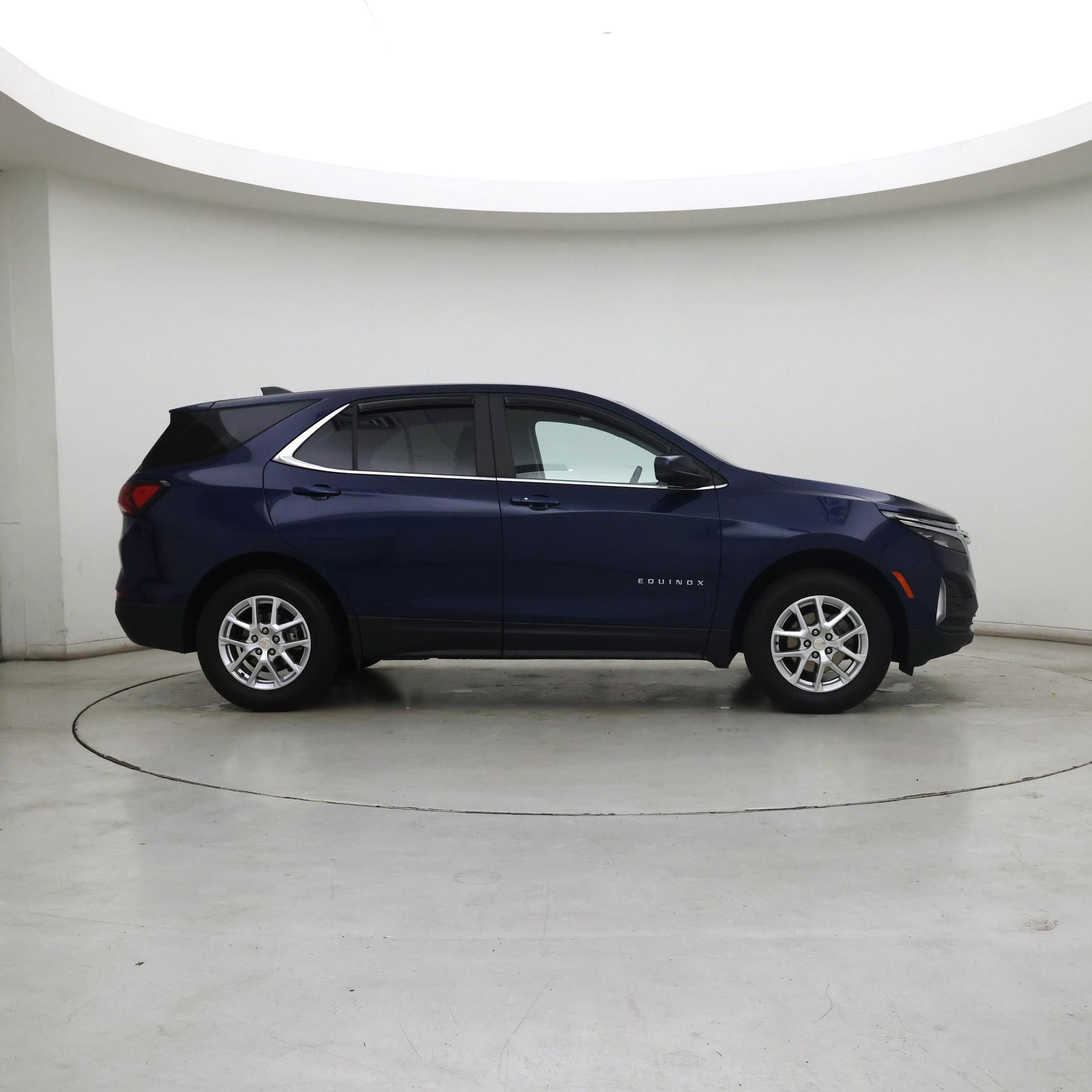 Thumbnail: 2022 Chevrolet Equinox - 7