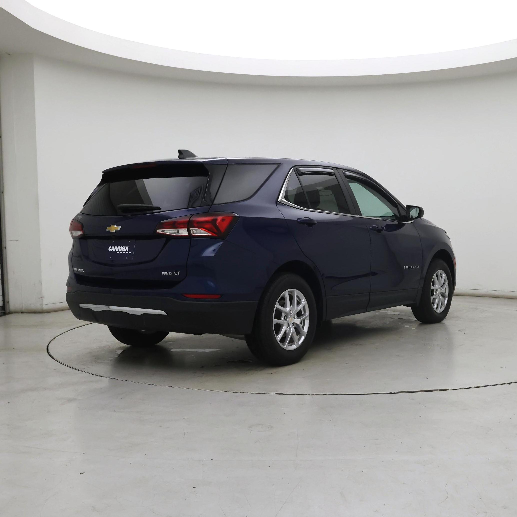 Thumbnail: 2022 Chevrolet Equinox - 8