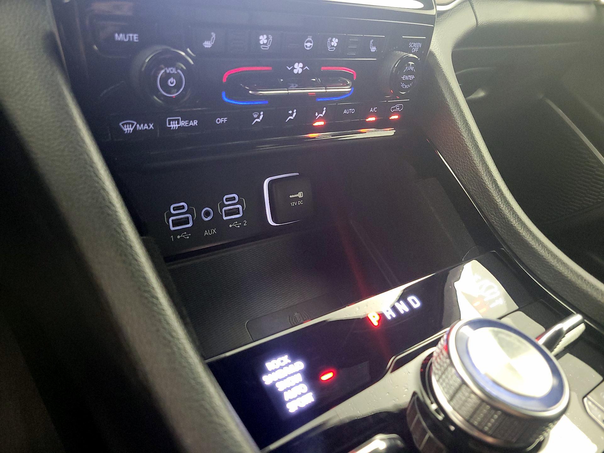 Thumbnail: 2022 Jeep Grand Cherokee - 19
