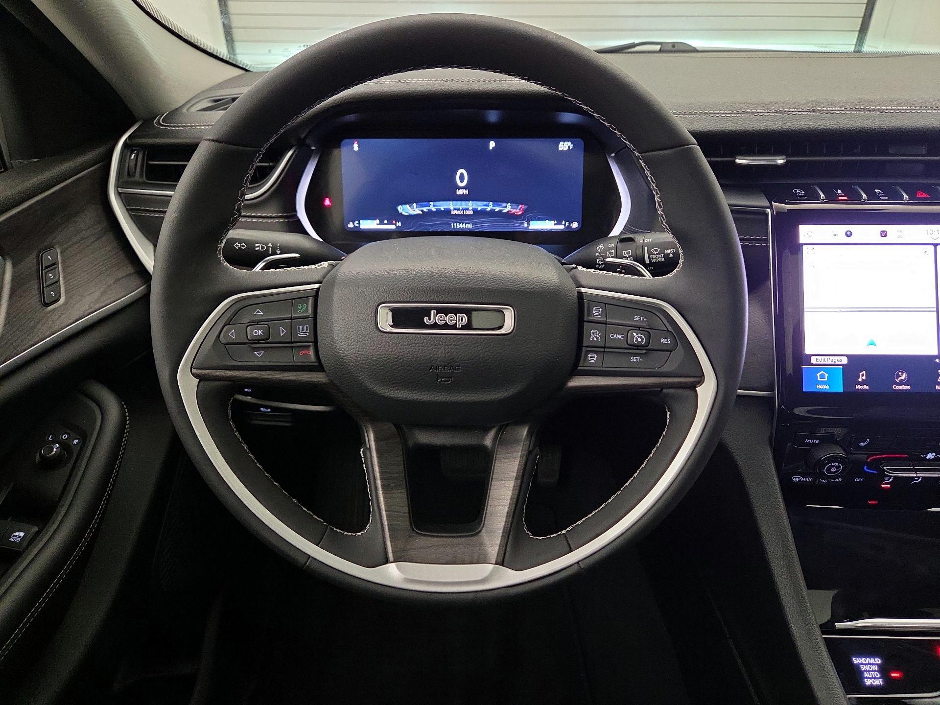 Thumbnail: 2023 Jeep Grand Cherokee L - 10