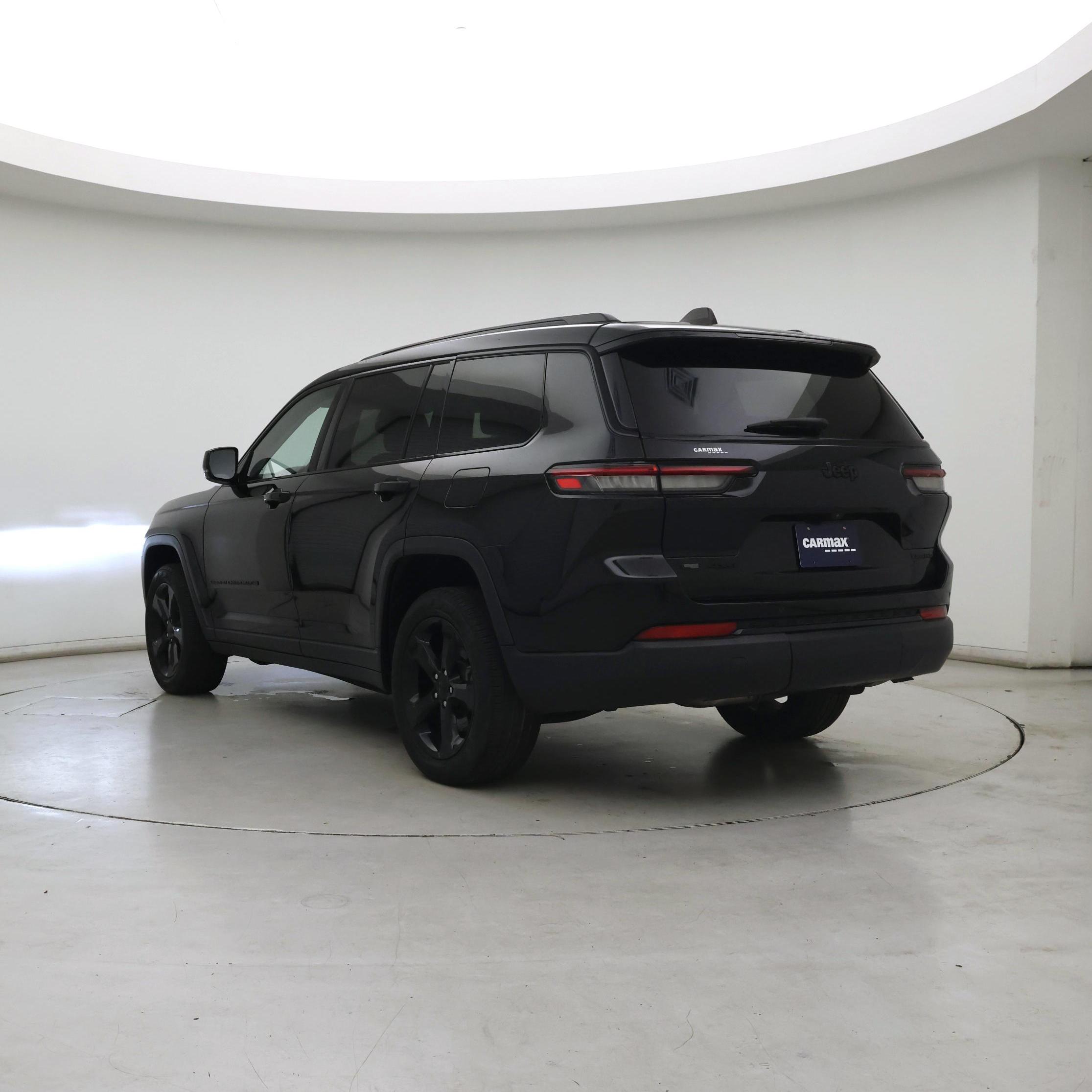 Thumbnail: 2023 Jeep Grand Cherokee L - 2