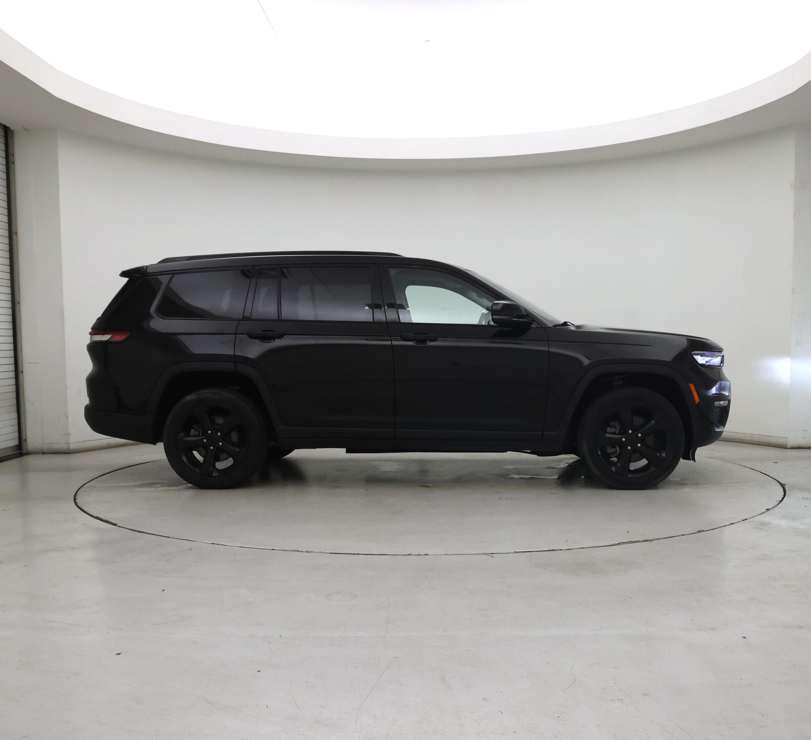 Thumbnail: 2023 Jeep Grand Cherokee L - 7