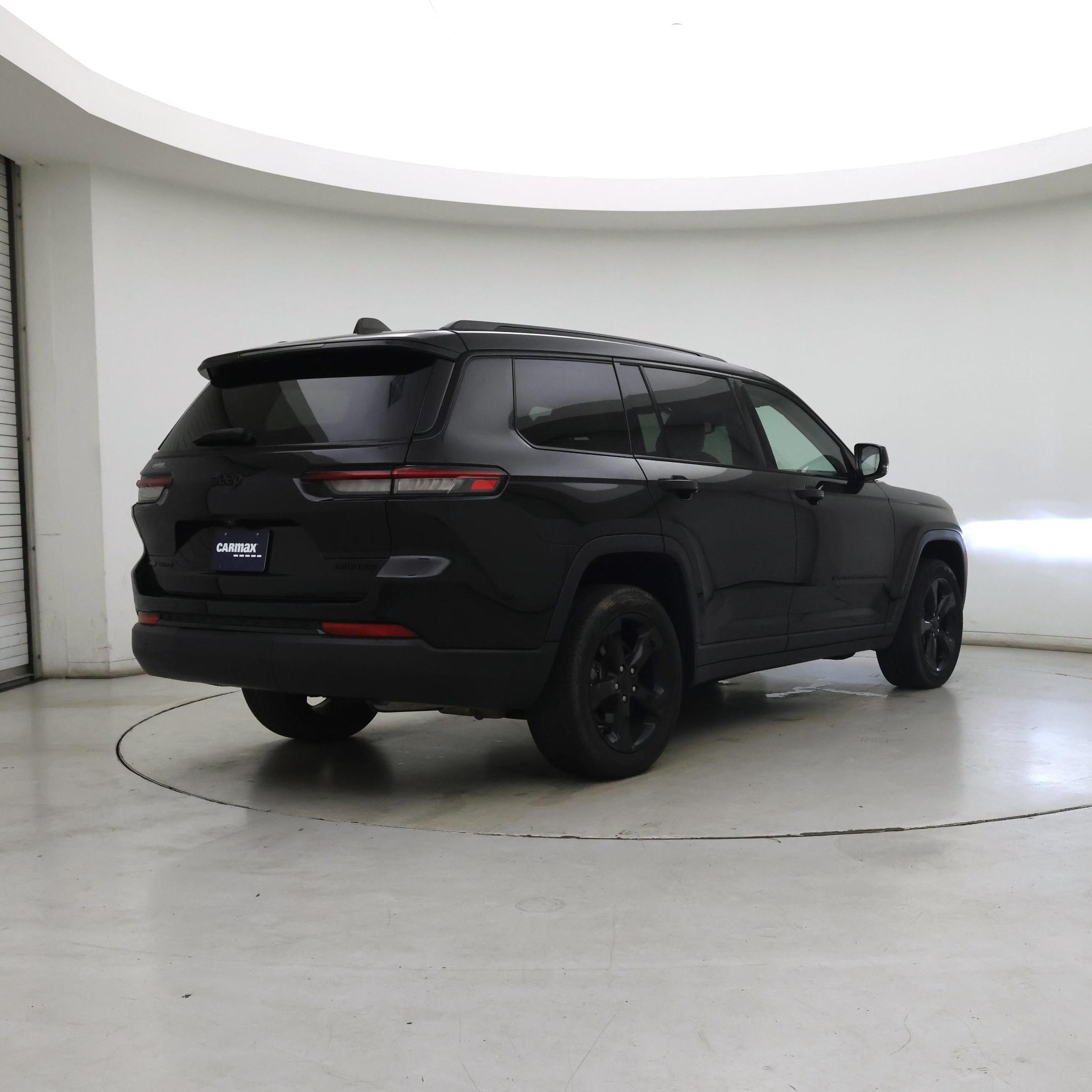 Thumbnail: 2023 Jeep Grand Cherokee L - 8