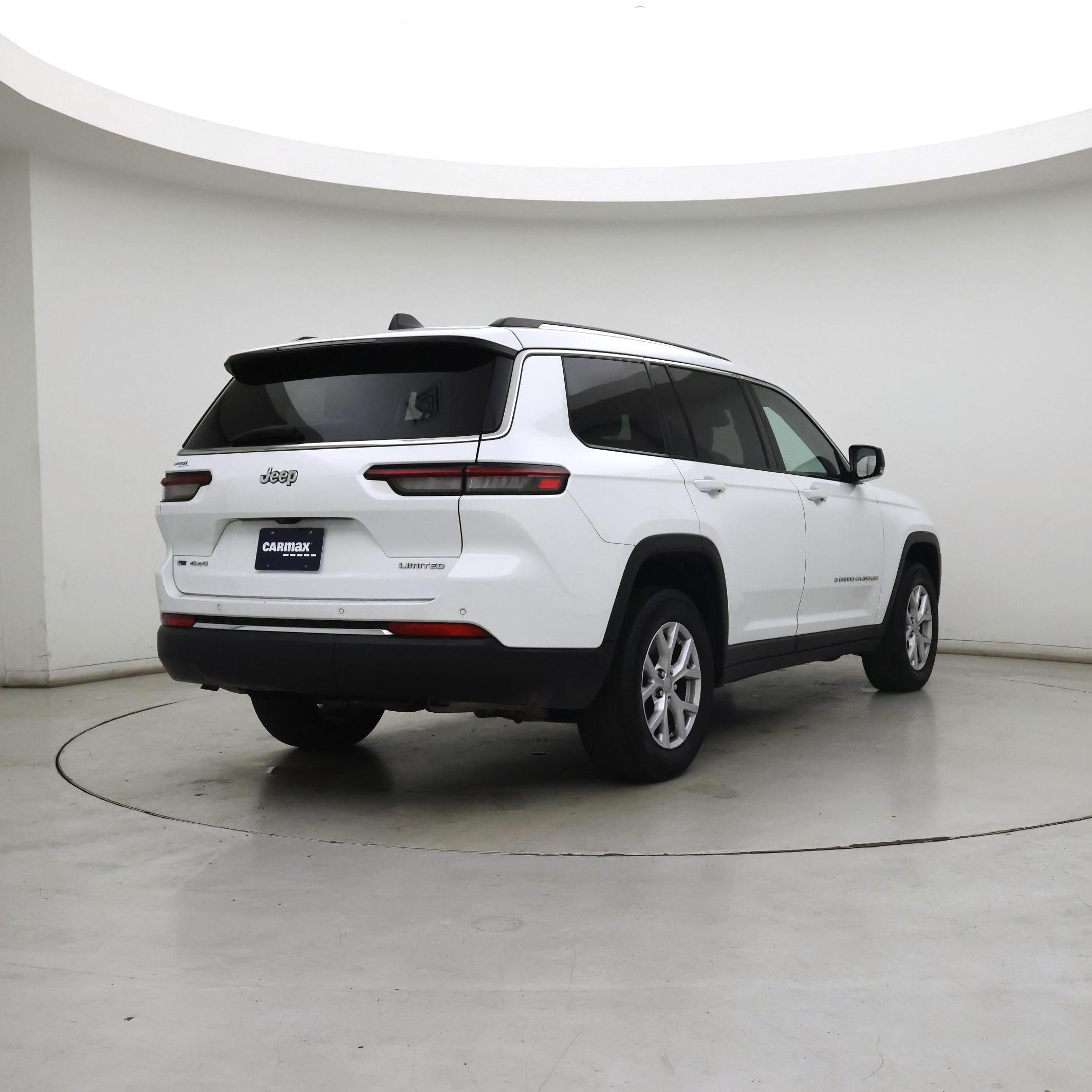 Thumbnail: 2022 Jeep Grand Cherokee L - 8