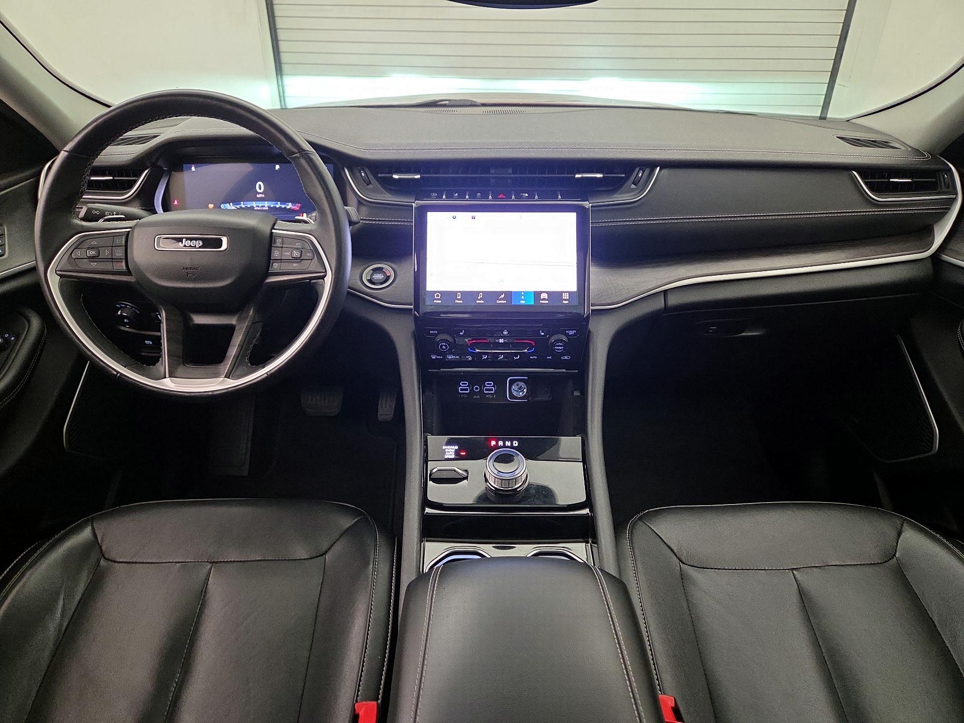 Thumbnail: 2022 Jeep Grand Cherokee L - 9