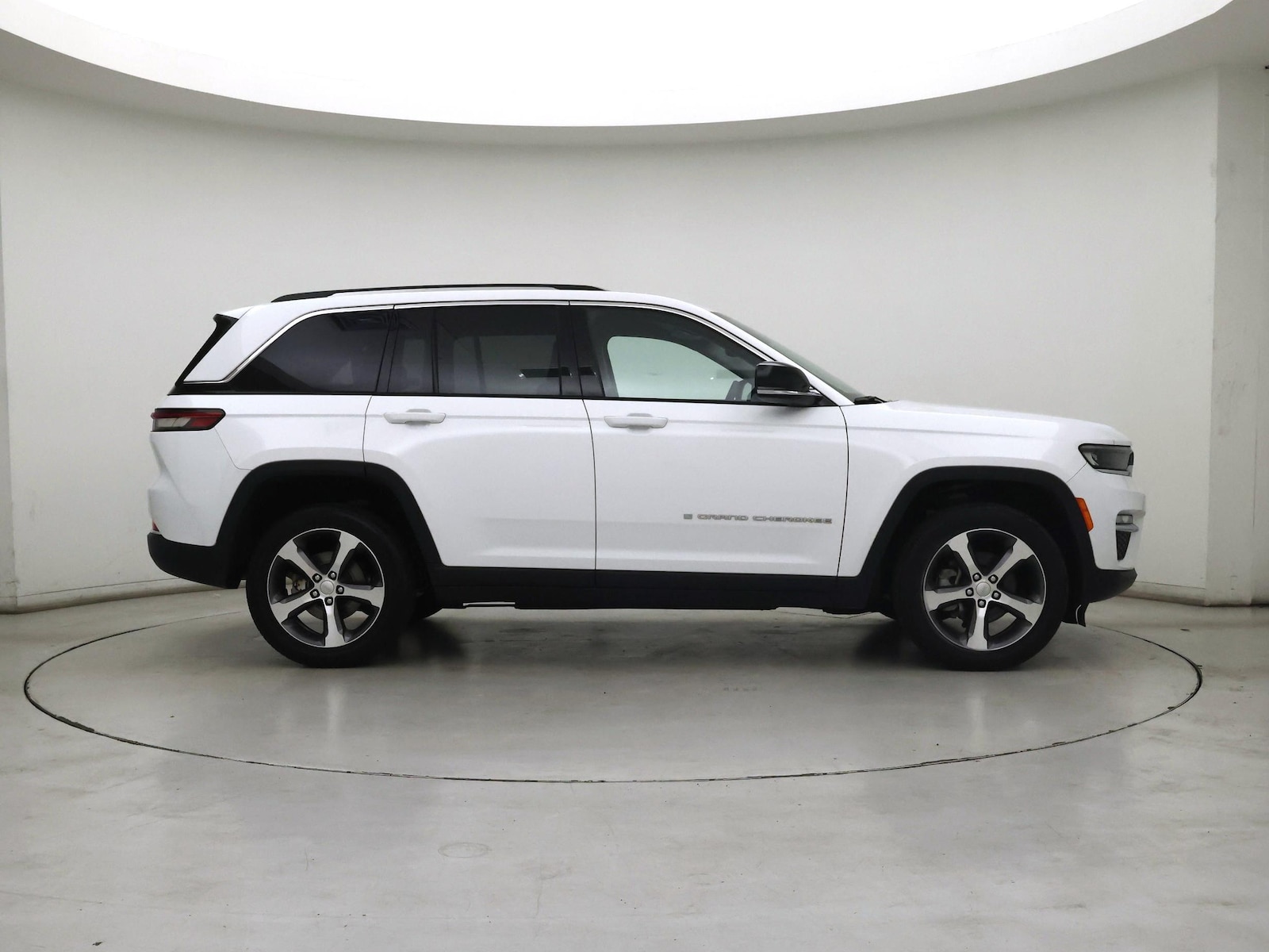 2023 Jeep Grand Cherokee Limited - Photo 8