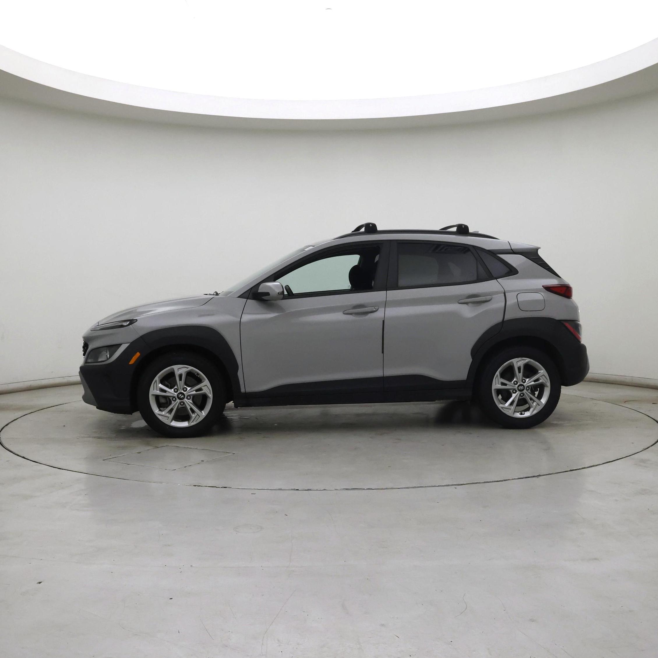 Thumbnail: 2022 Hyundai Kona - 3