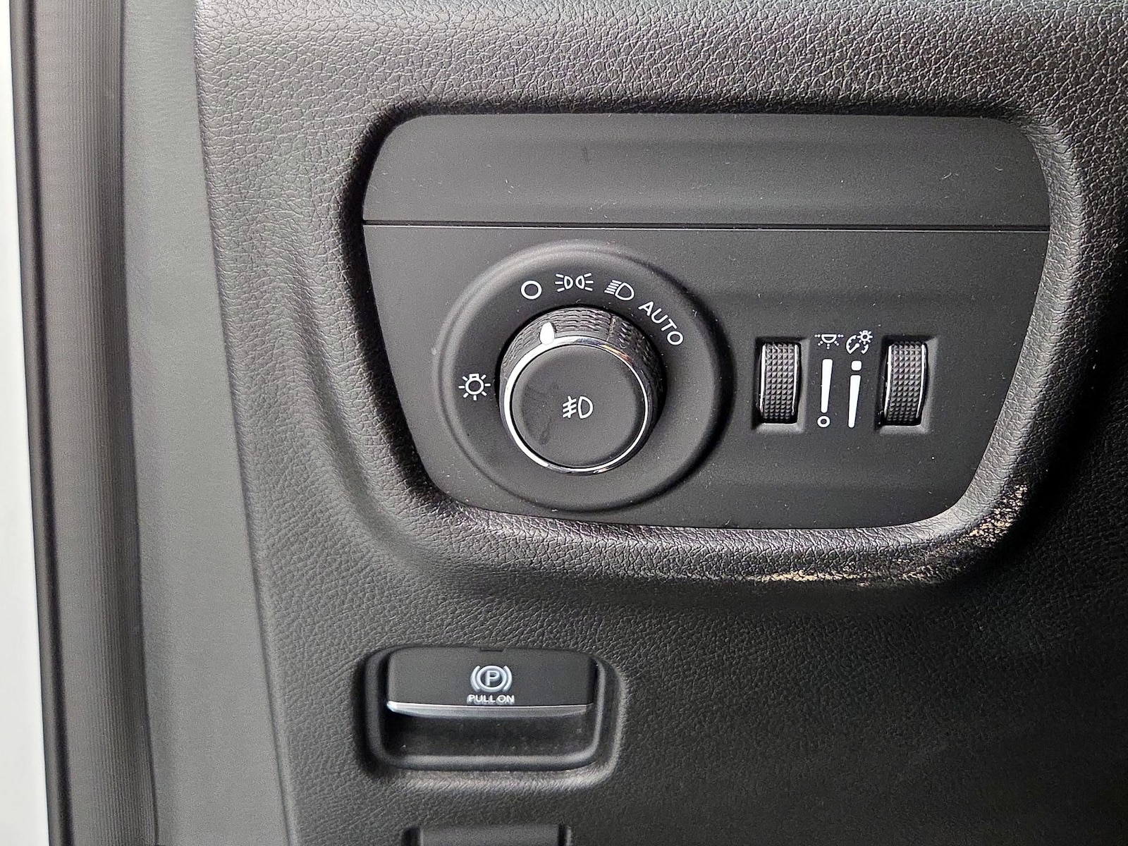 2022 Jeep Grand Cherokee Limited - Photo 14
