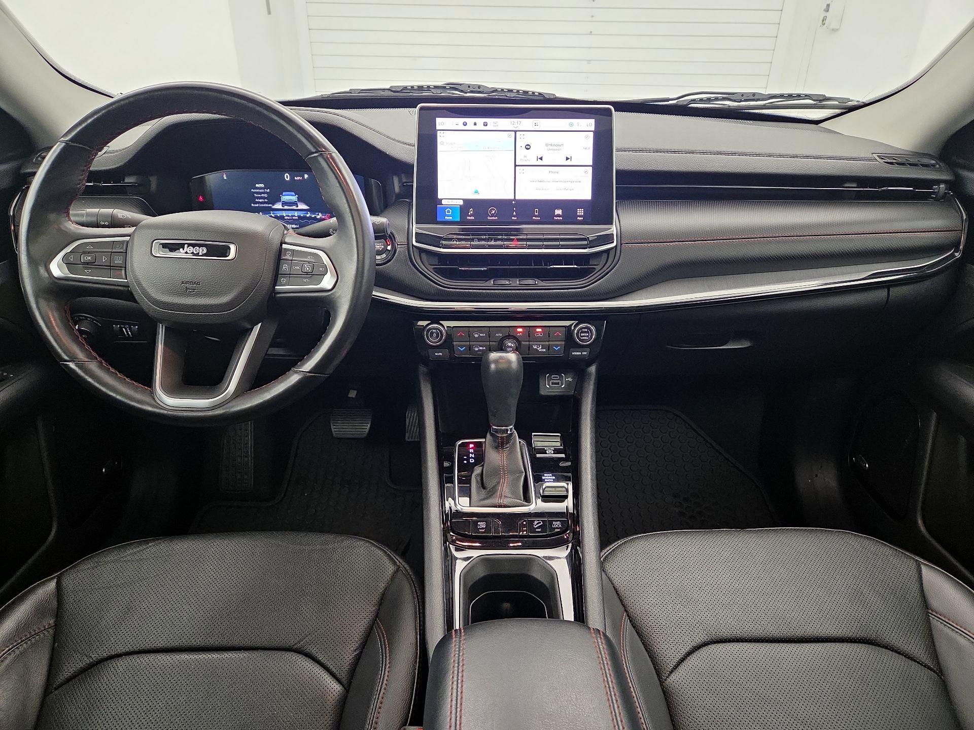 Thumbnail: 2022 Jeep Compass - 9