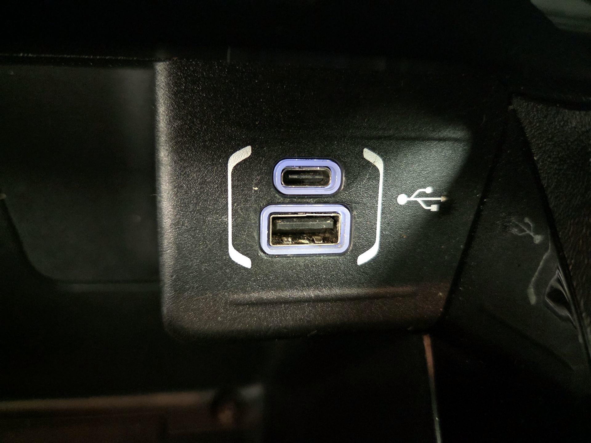 Thumbnail: 2022 Jeep Compass - 19