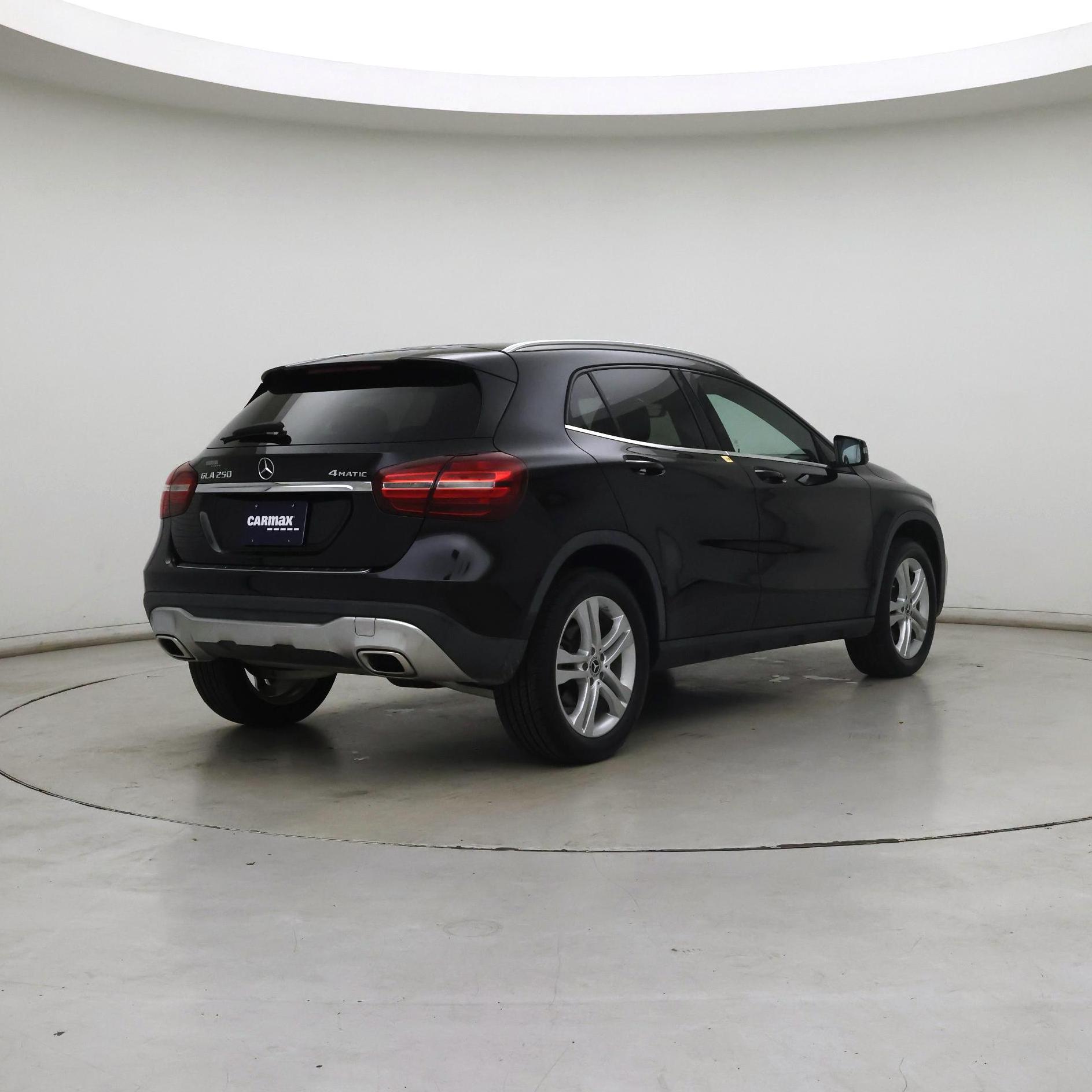 Thumbnail: 2020 Mercedes-Benz GLA - 8