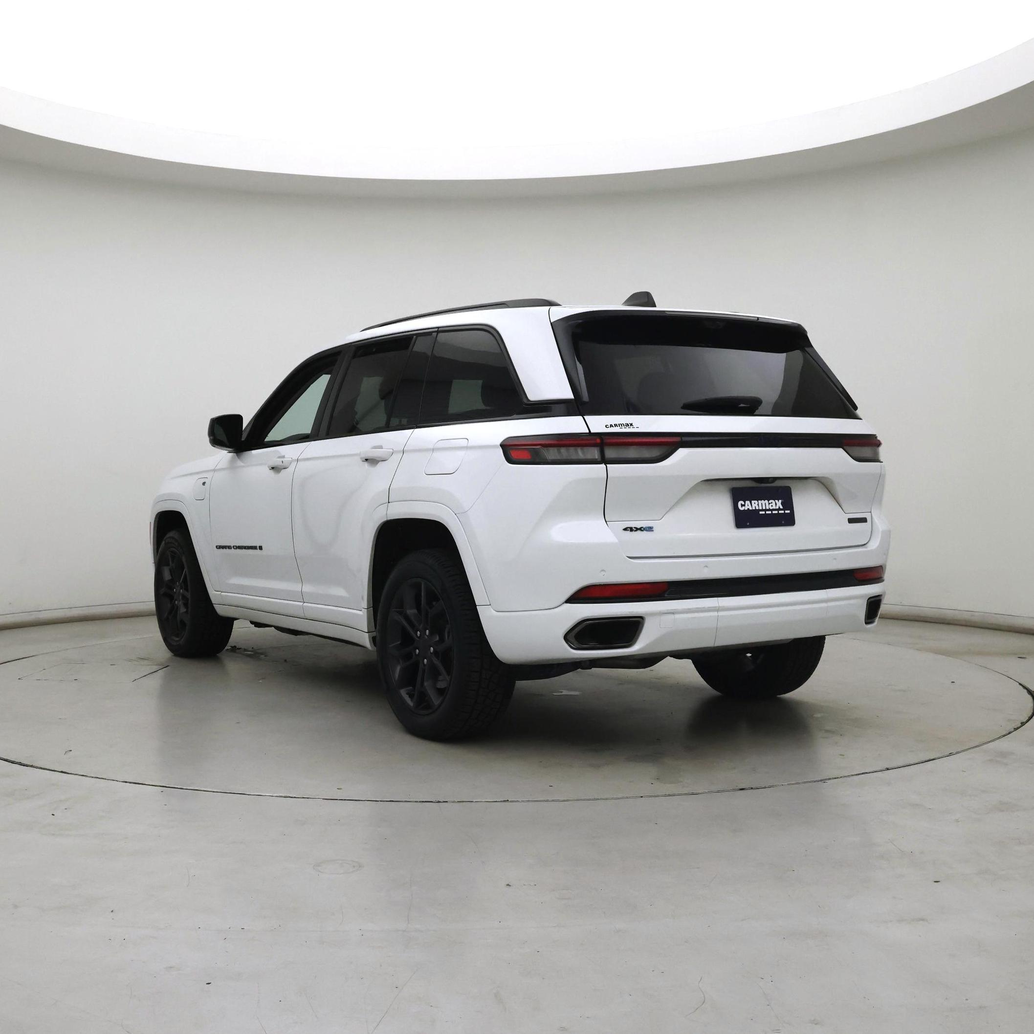 Thumbnail: 2023 Jeep Grand Cherokee - 2