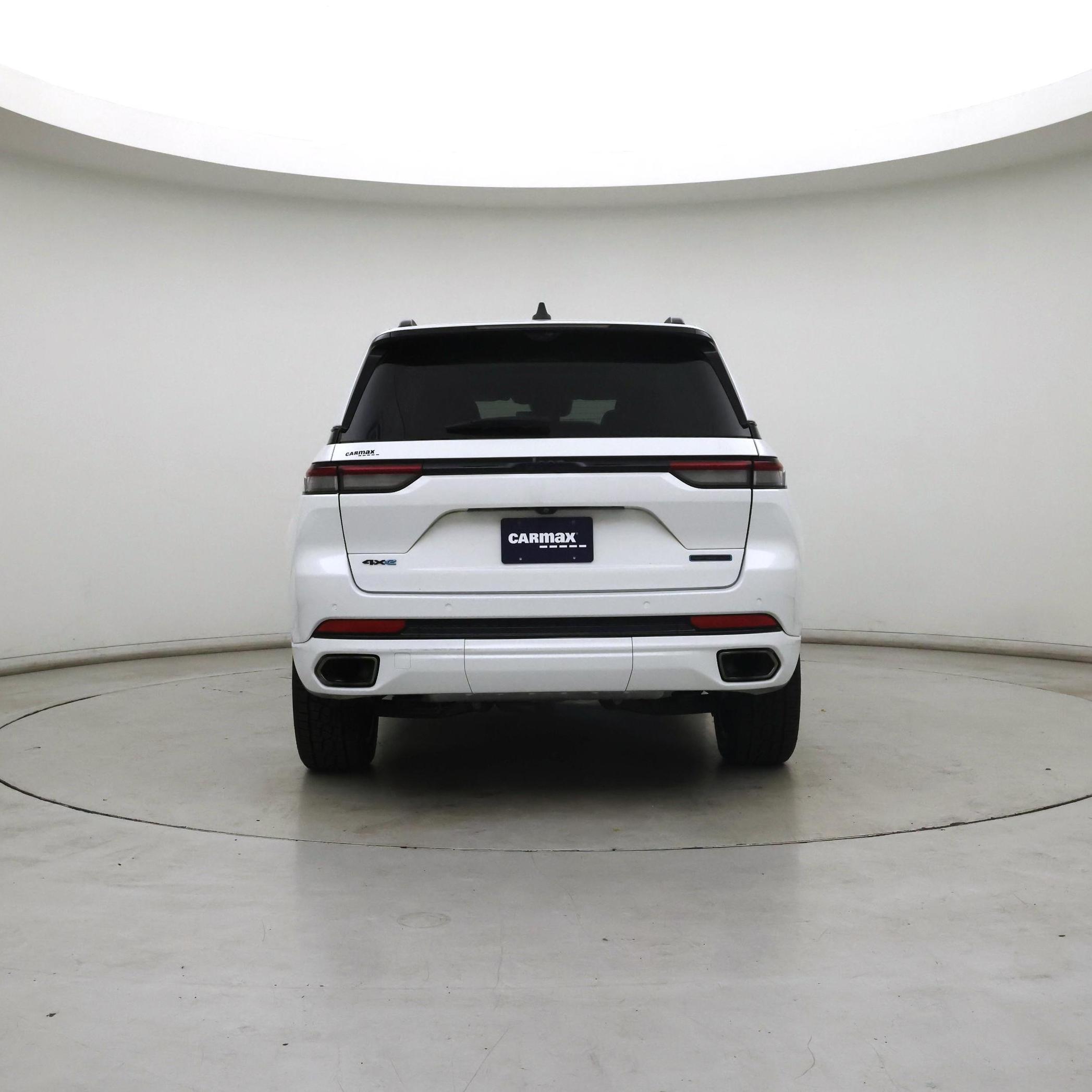 Thumbnail: 2023 Jeep Grand Cherokee - 6