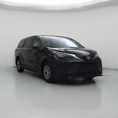 2025 Toyota Sienna LE