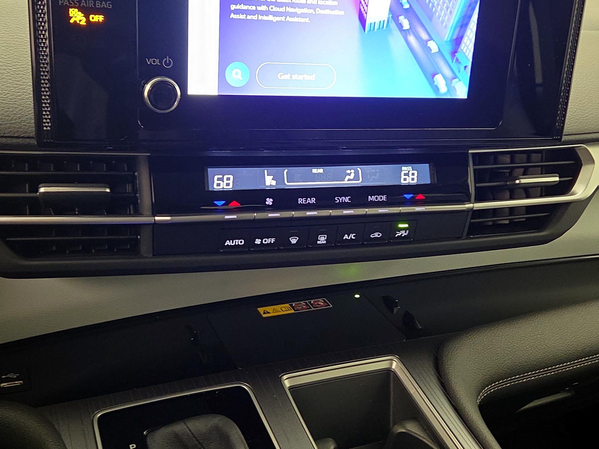 Thumbnail: 2025 Toyota Sienna - 16