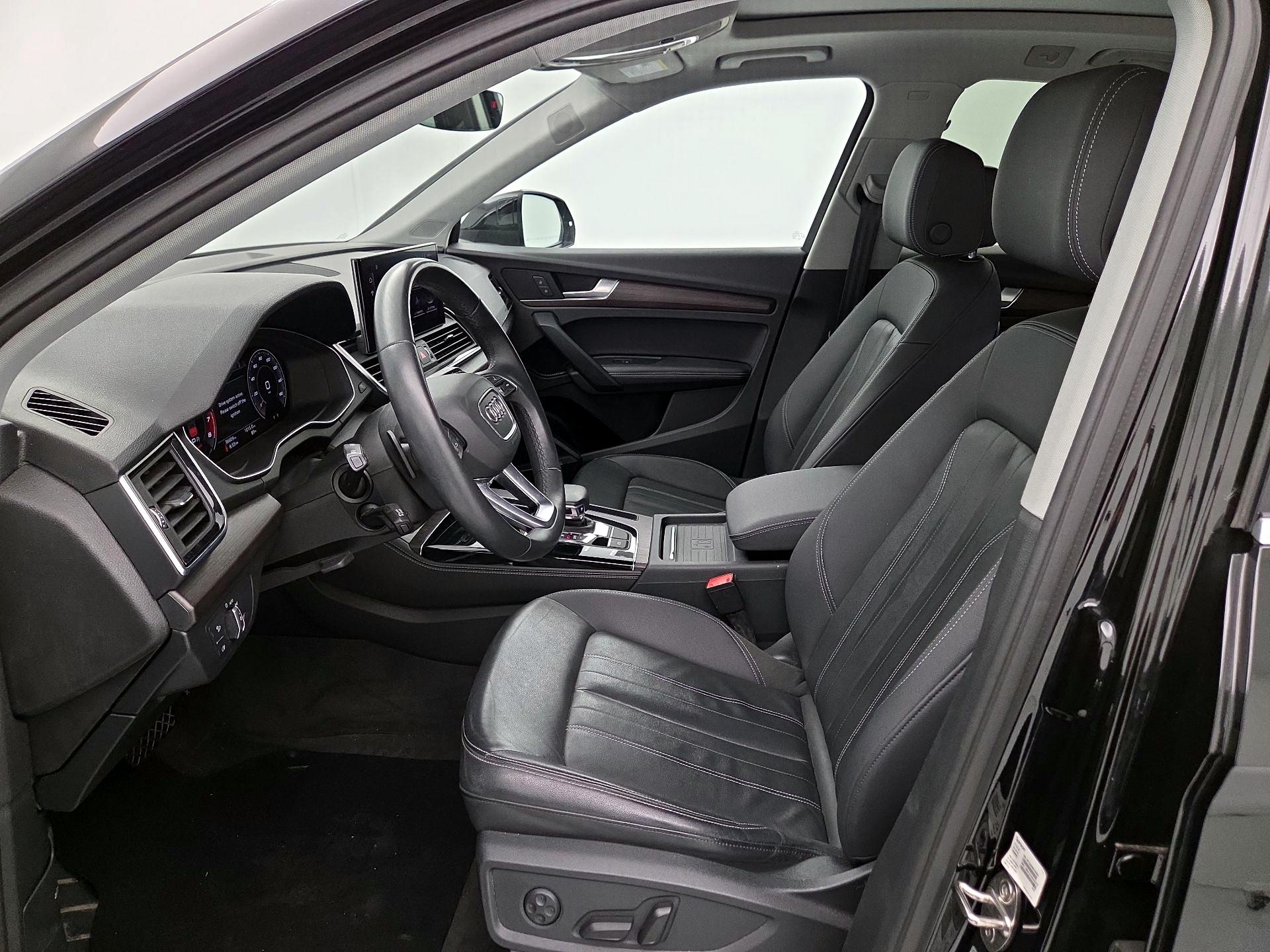 Thumbnail: 2021 Audi Q5 - 11