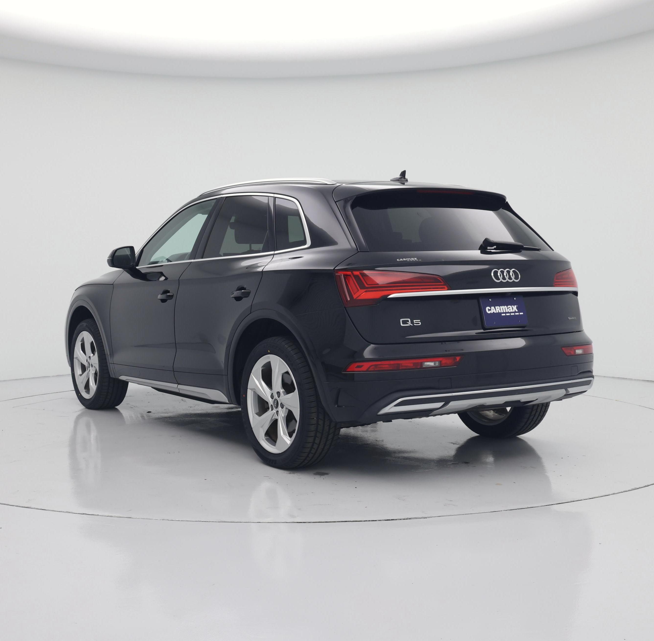 Thumbnail: 2021 Audi Q5 - 2