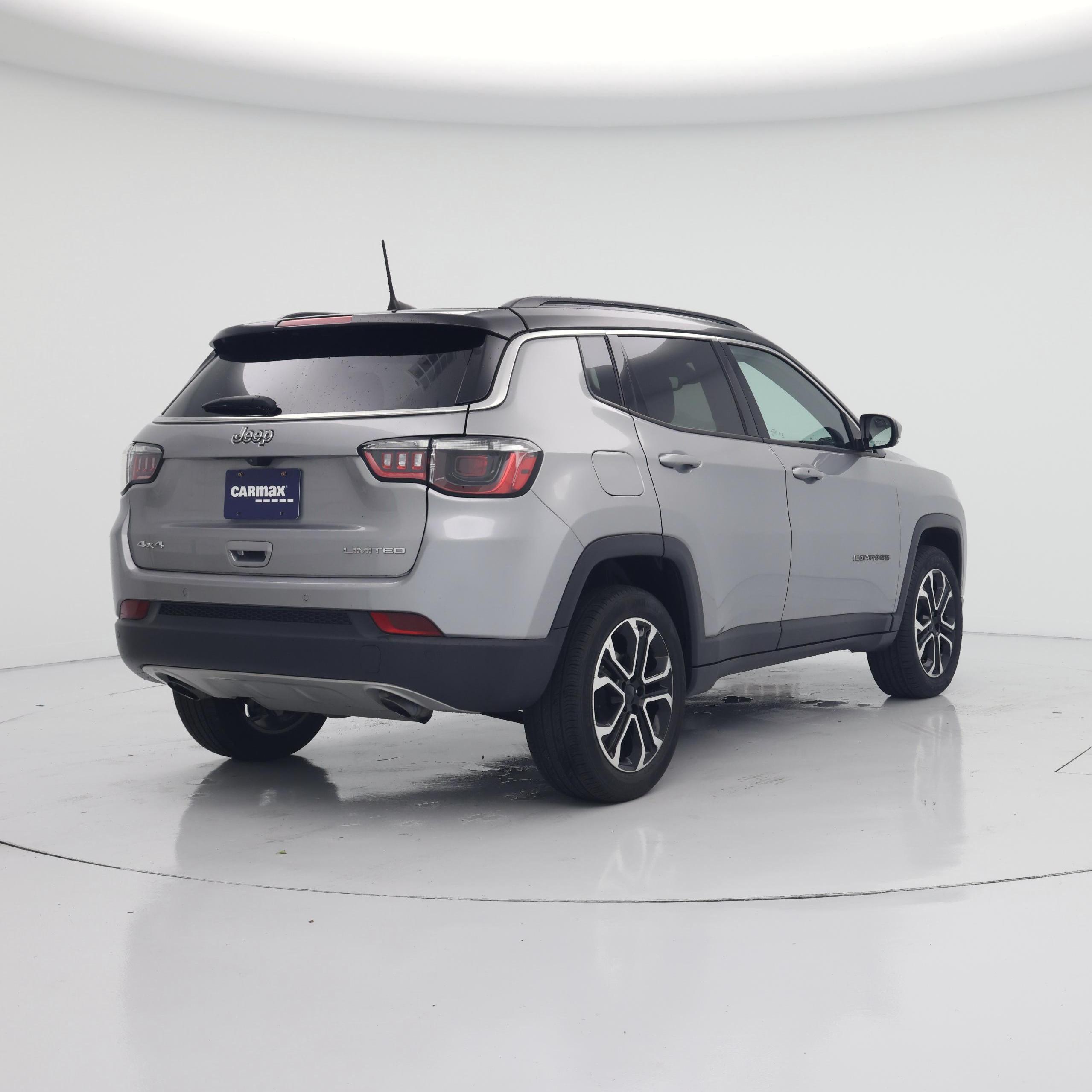 Thumbnail: 2023 Jeep Compass - 8