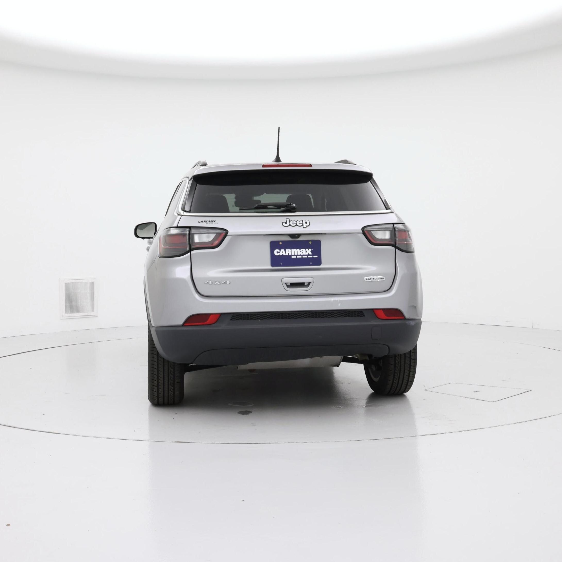 Thumbnail: 2022 Jeep Compass - 6