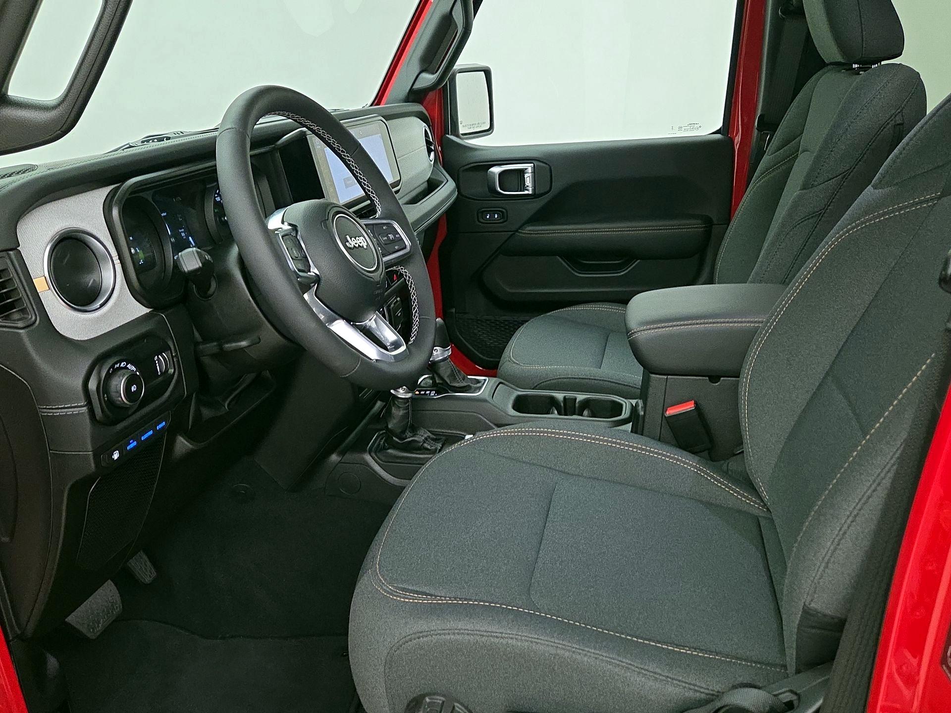 Thumbnail: 2025 Jeep Wrangler - 11