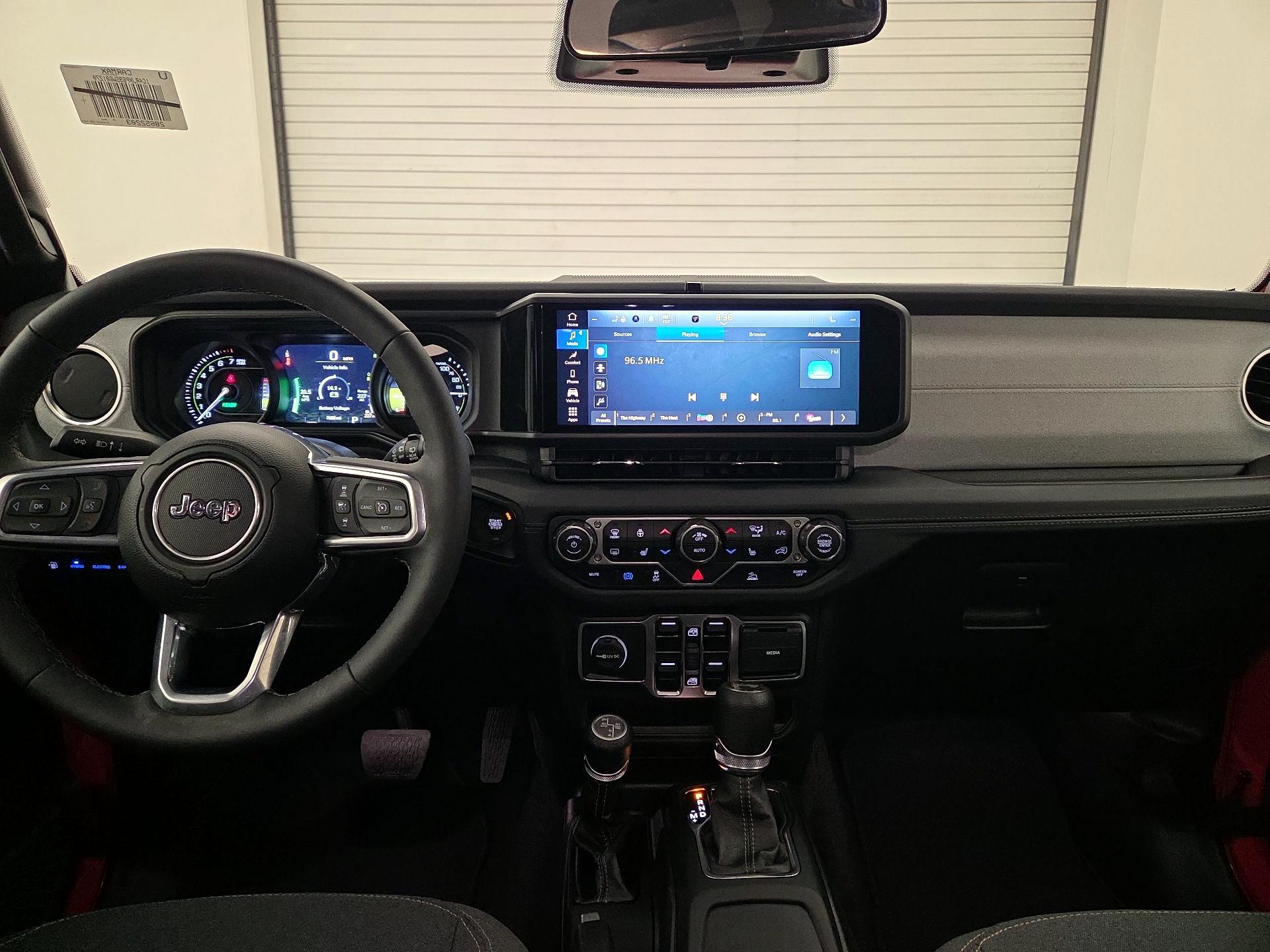 Thumbnail: 2025 Jeep Wrangler - 9