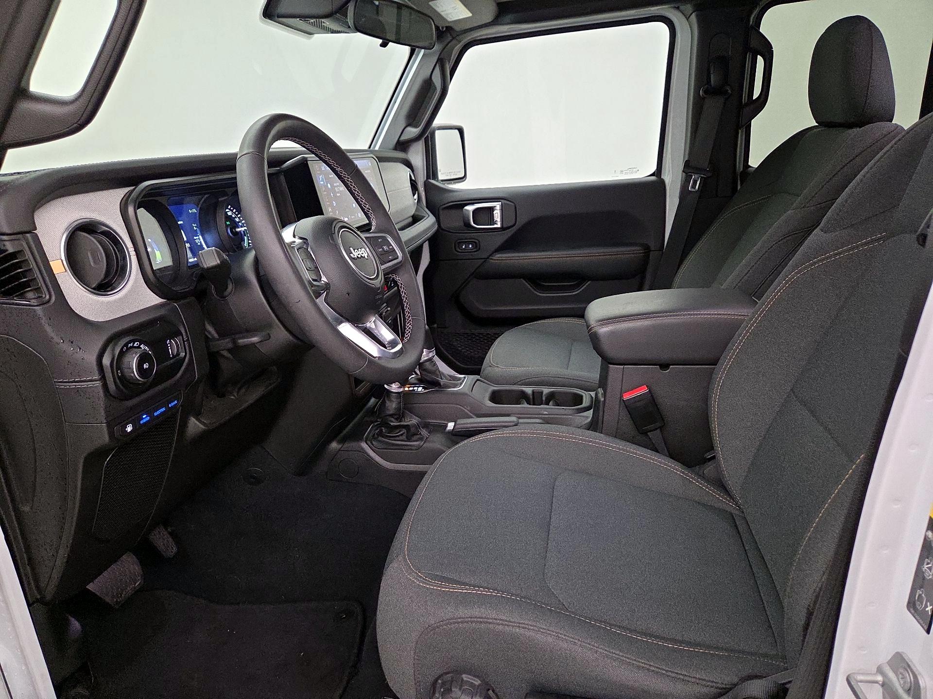 Thumbnail: 2025 Jeep Wrangler - 11