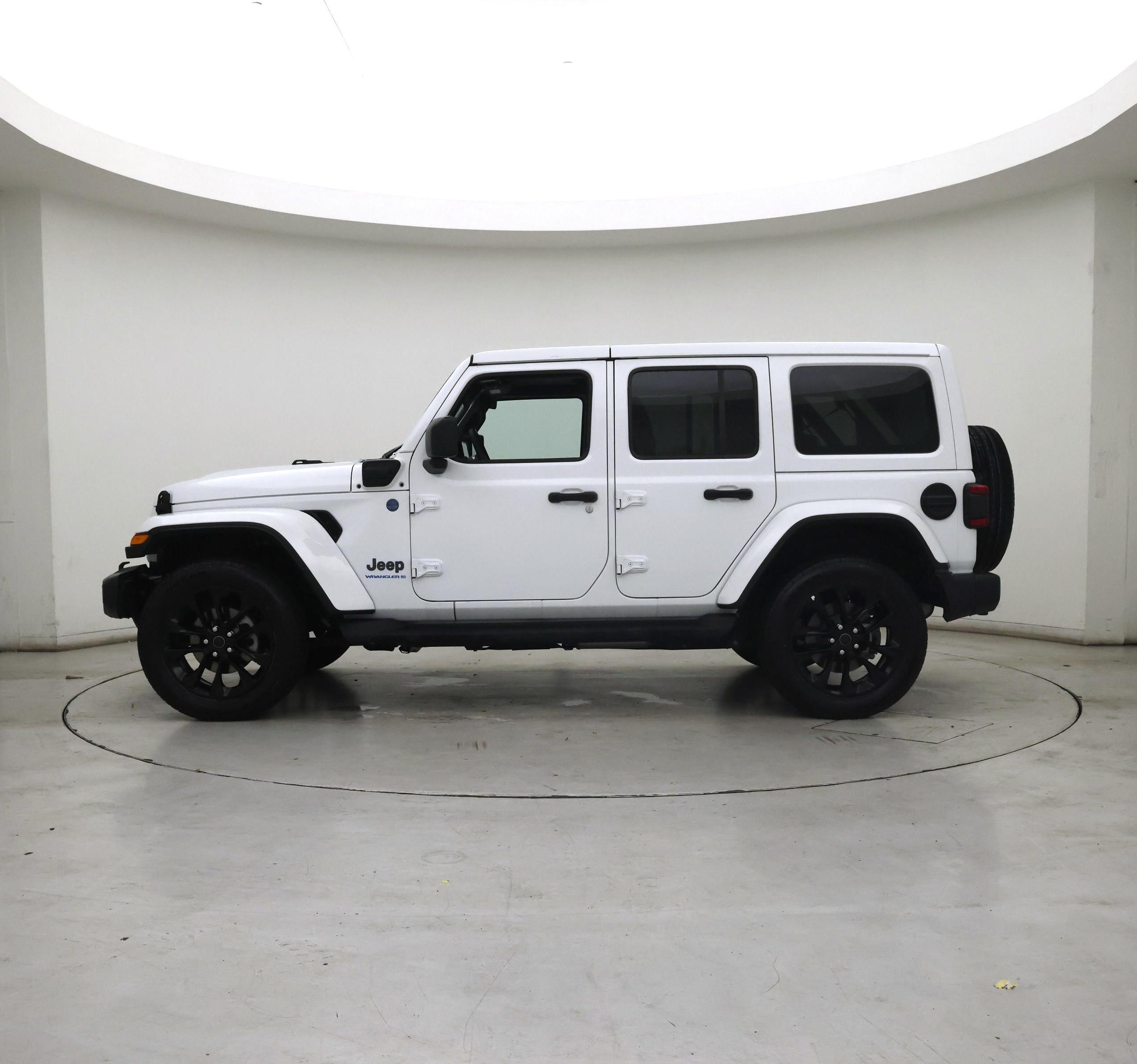 Thumbnail: 2025 Jeep Wrangler - 3